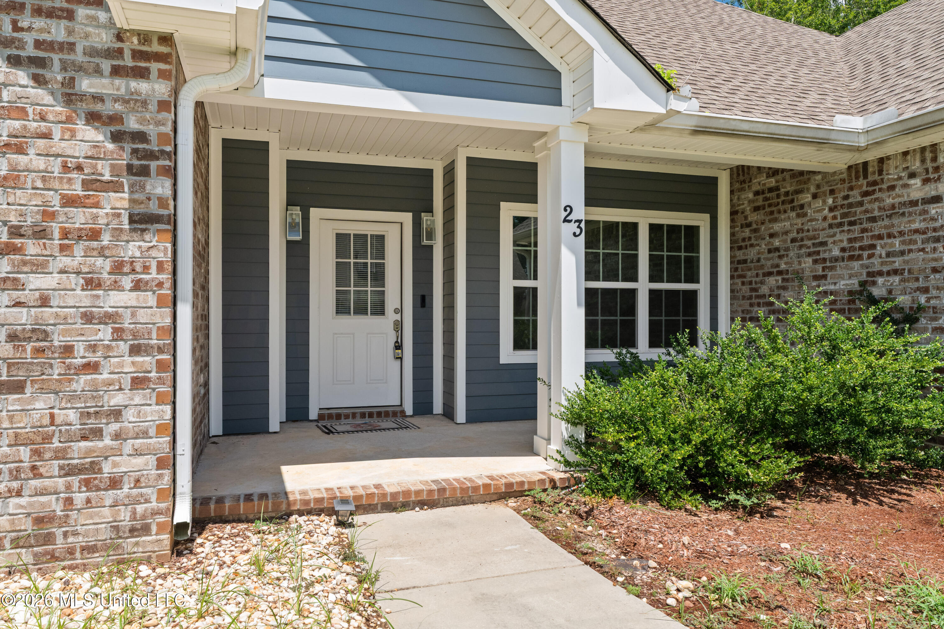 23 E Chapel Hill Boulevard Property Photo 4