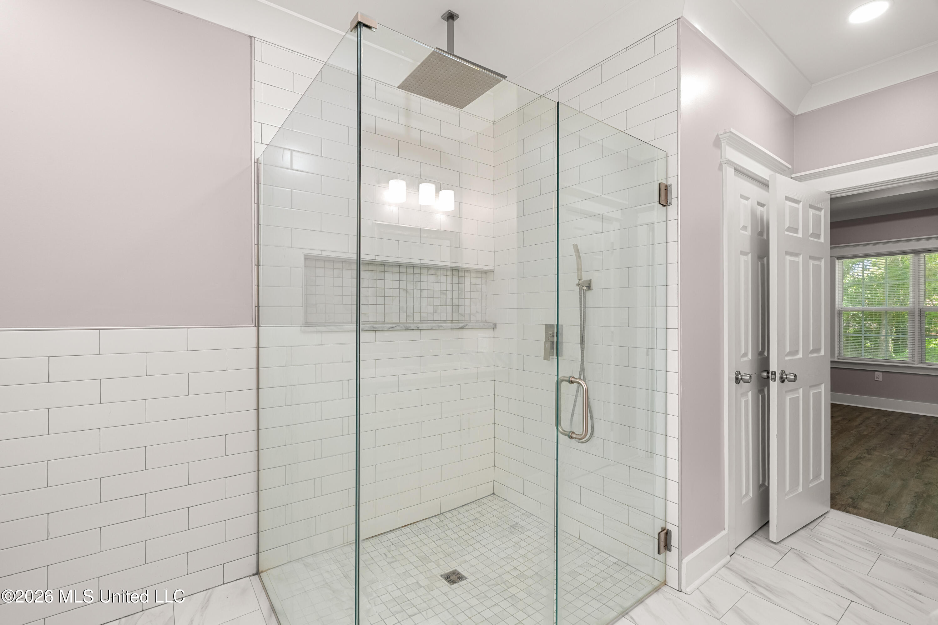 23 E Chapel Hill Boulevard Property Photo 24
