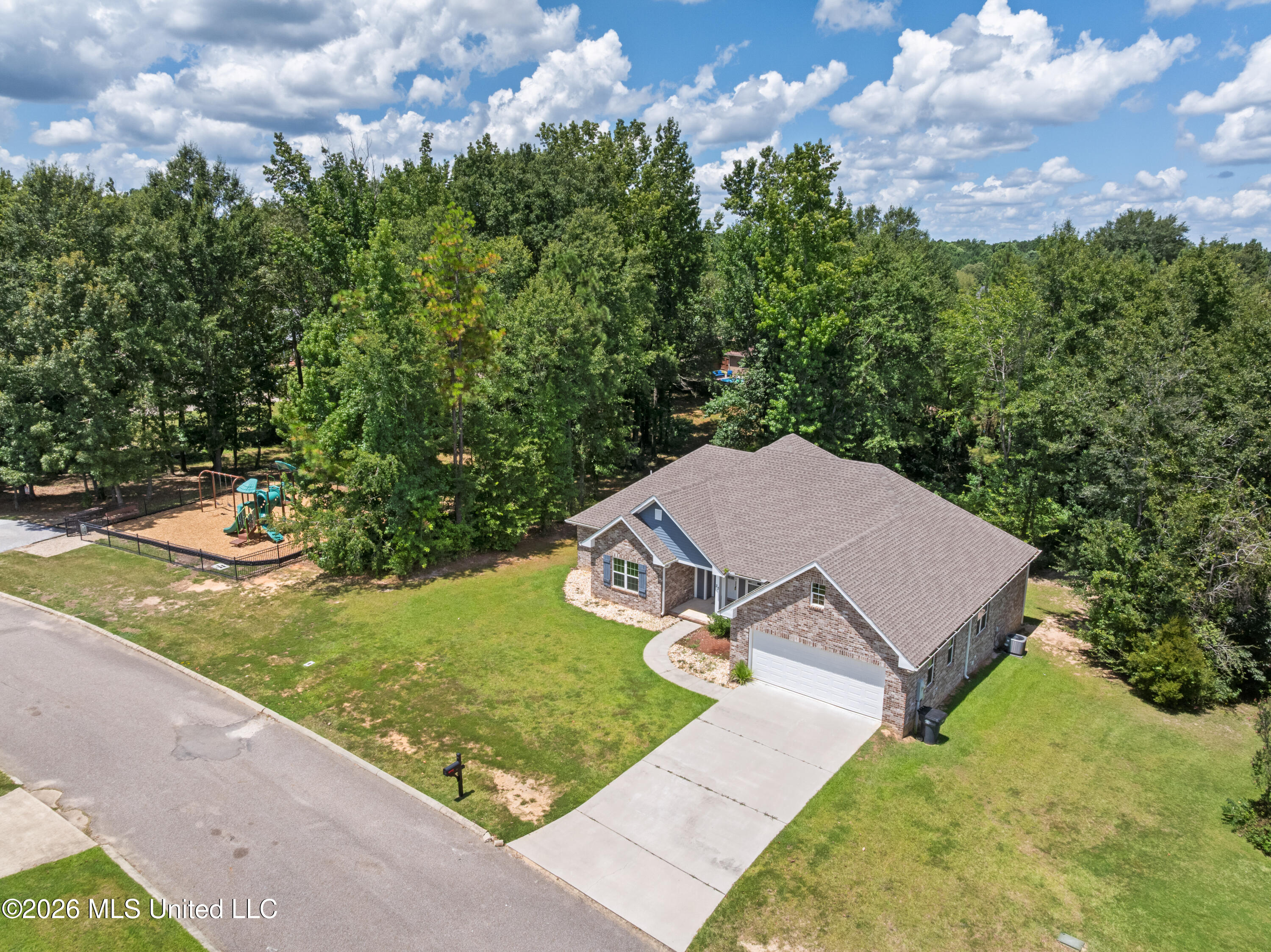 23 E Chapel Hill Boulevard Property Photo 44