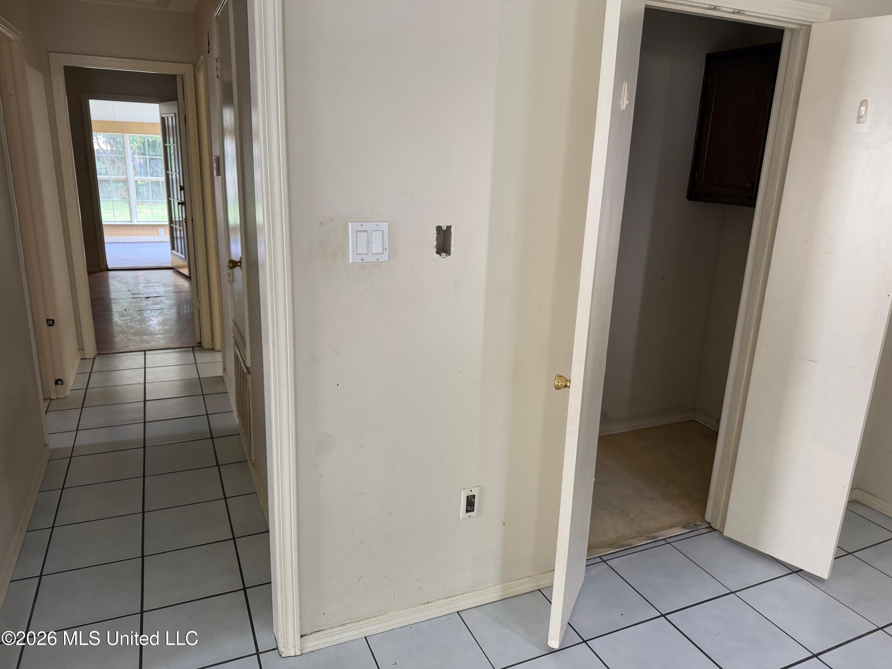 13454 Windsong Drive Property Photo 10