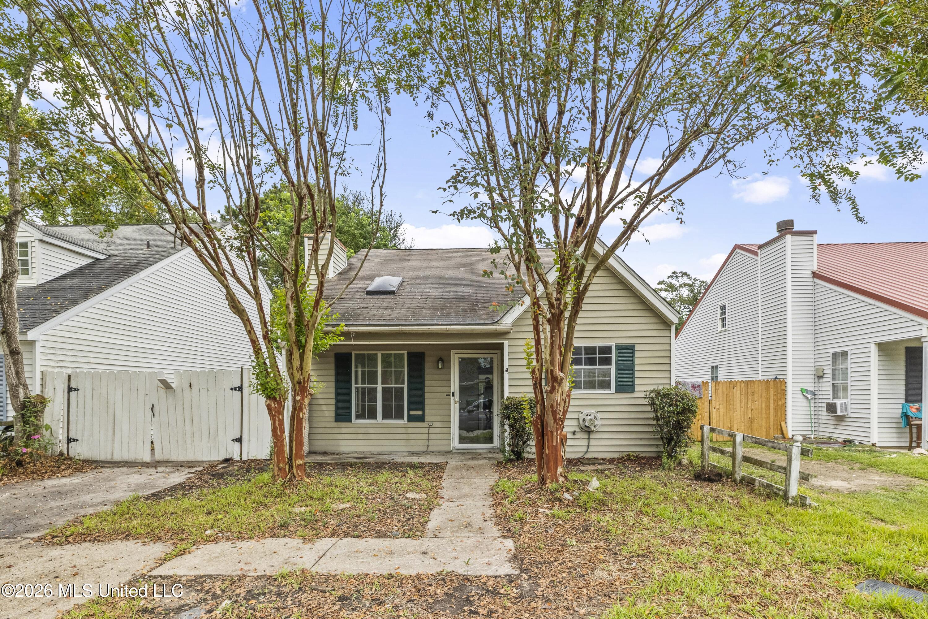 13454 Windsong Drive Property Photo 14