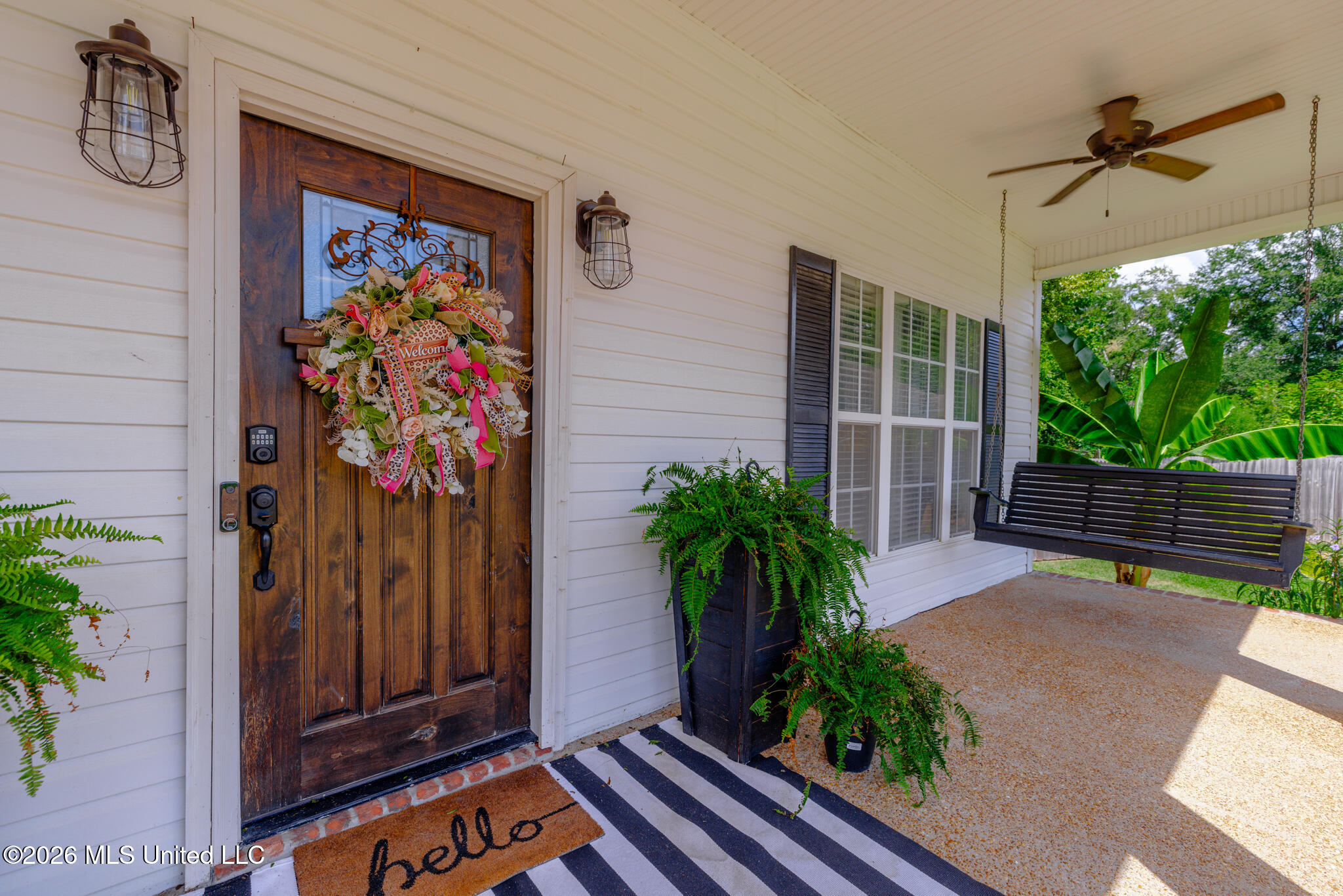 245 Cannon Ridge Drive Property Photo 2