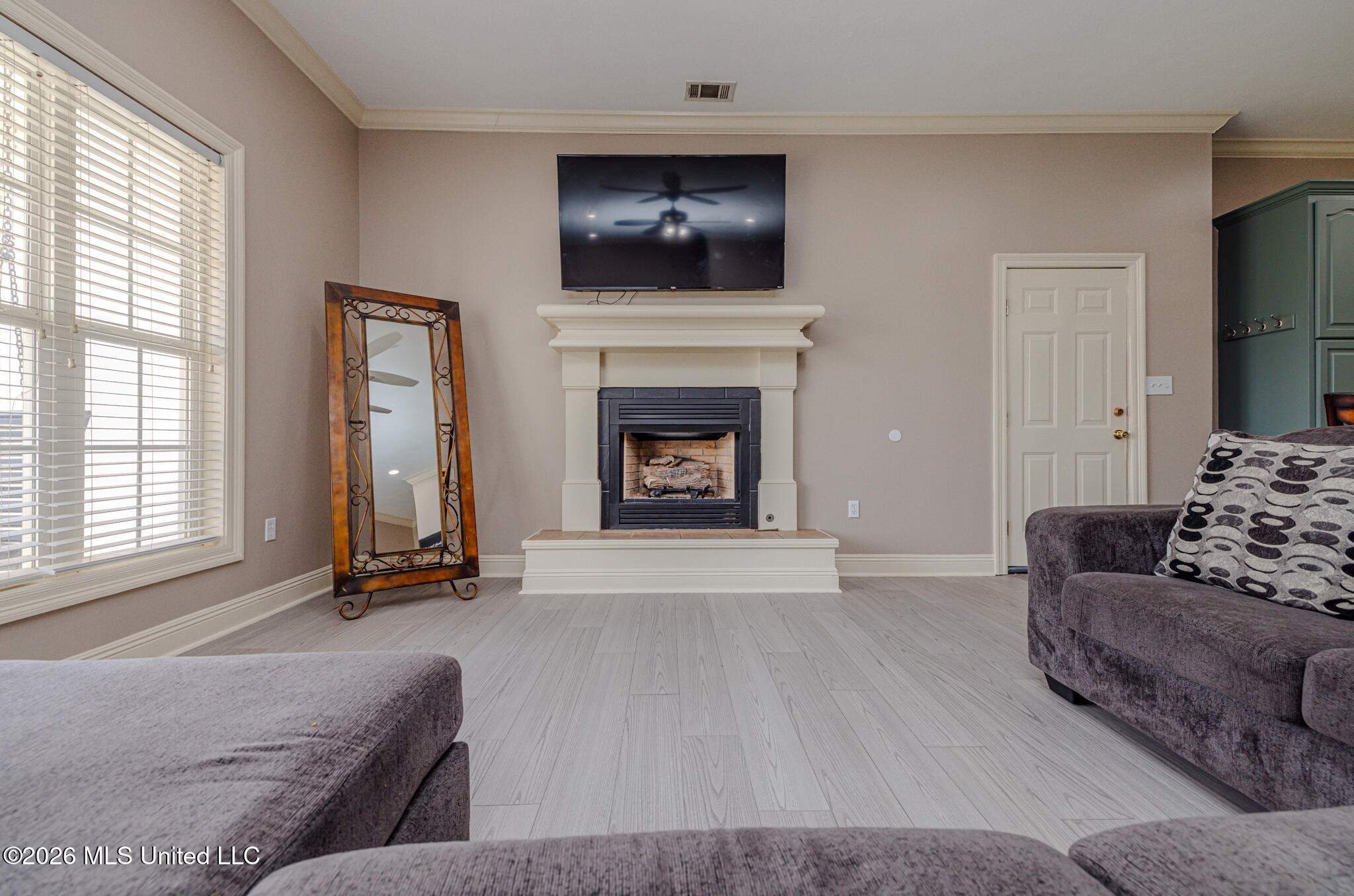 245 Cannon Ridge Drive Property Photo 6