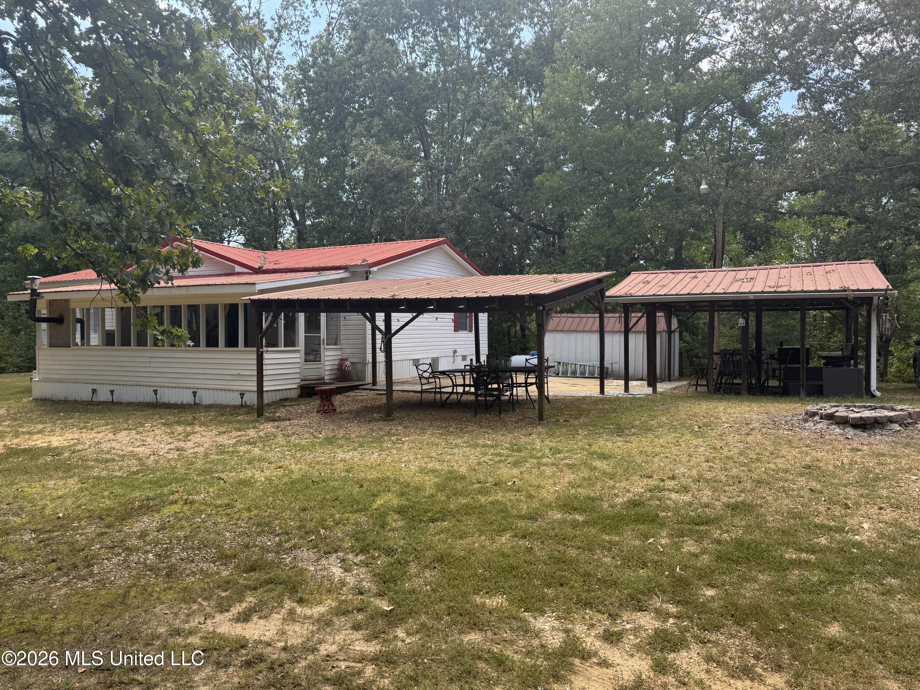 191 Bob White Lane Property Photo 1