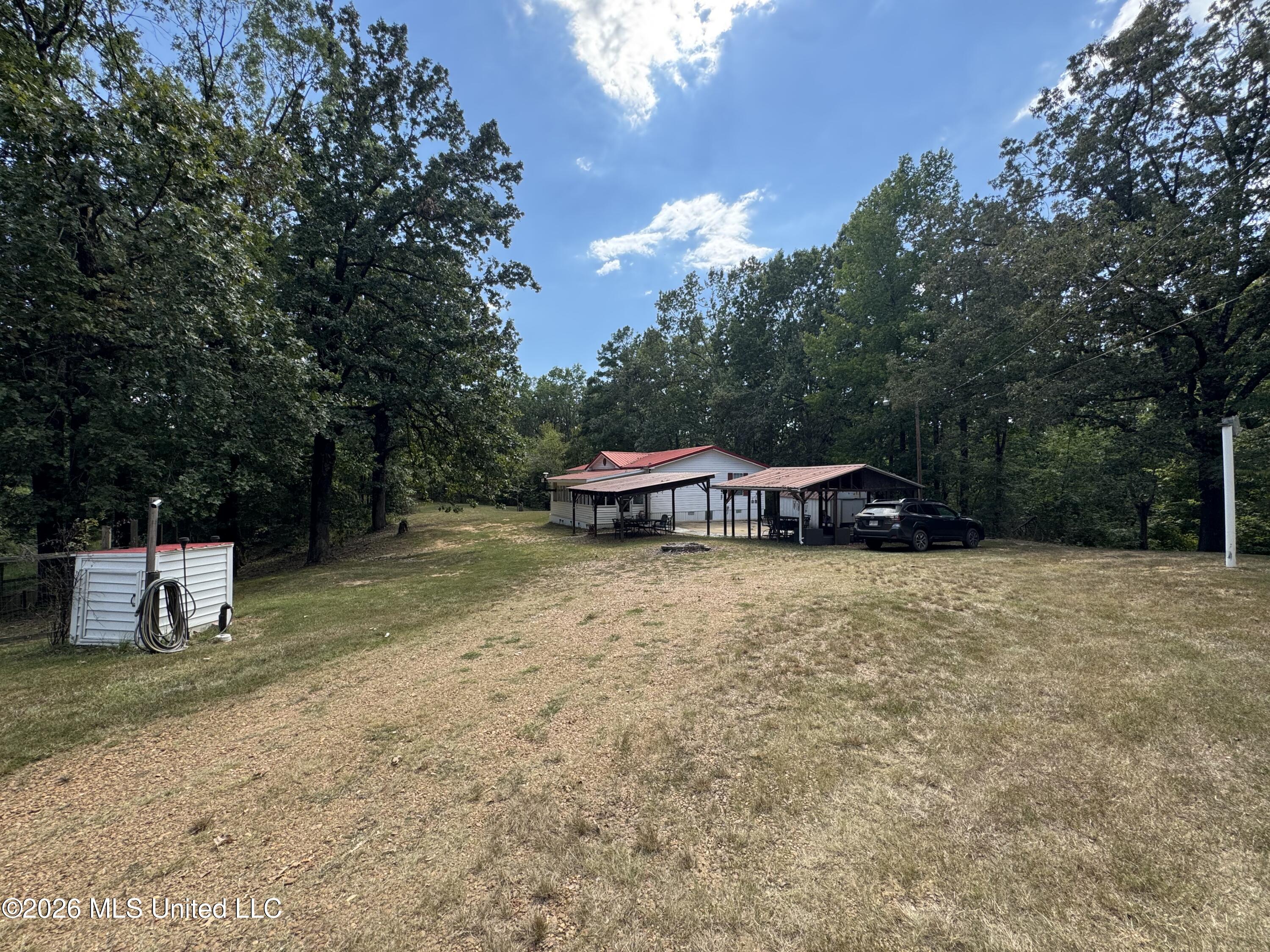 191 Bob White Lane Property Photo 4