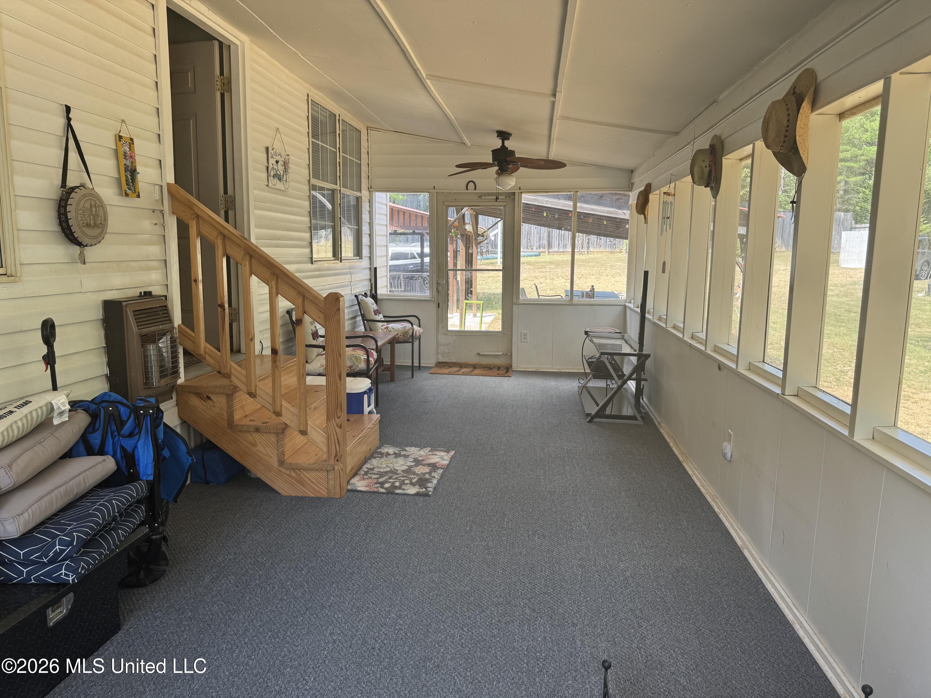 191 Bob White Lane Property Photo 6