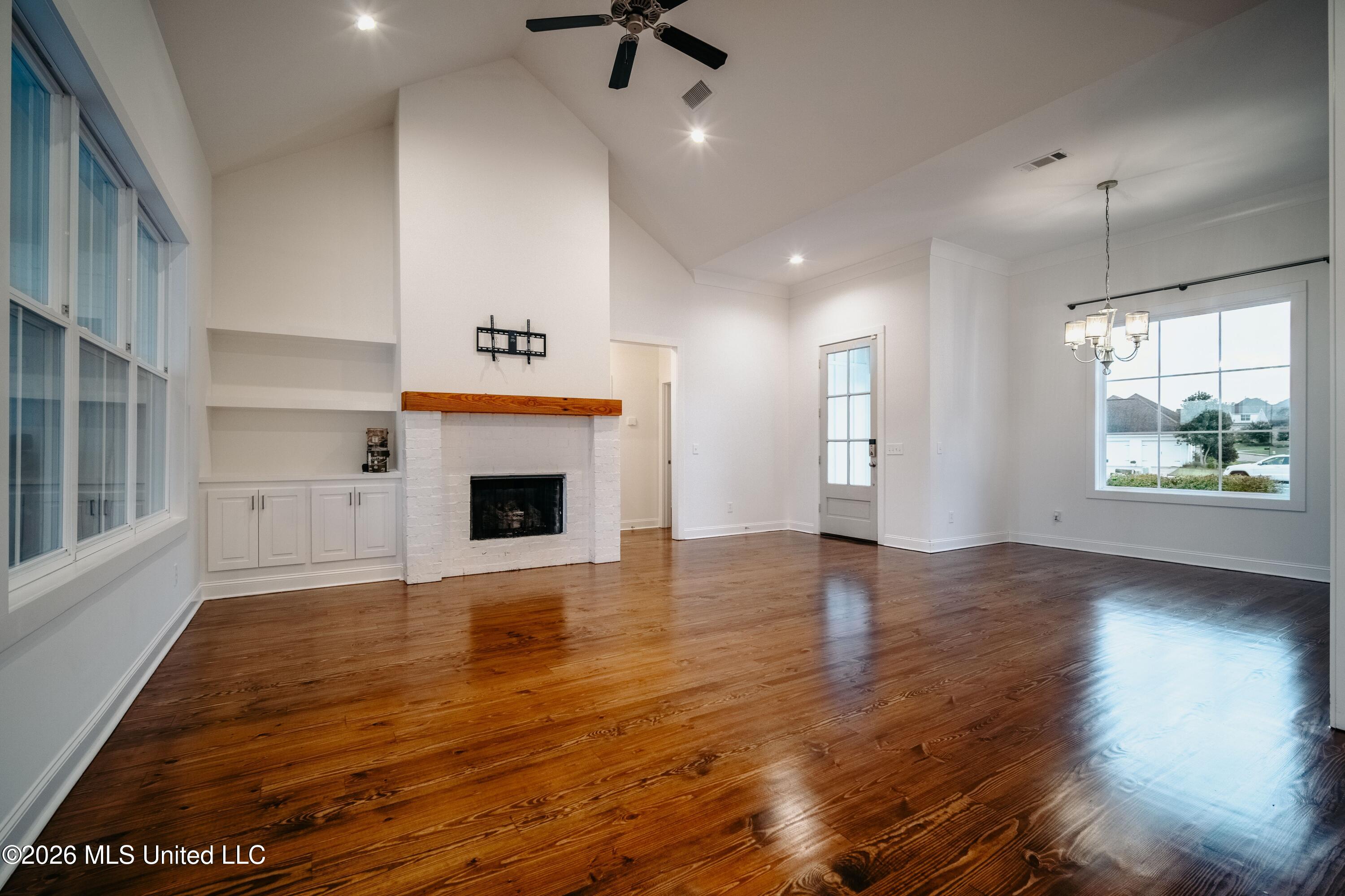 159 Camden Lake Drive Property Photo 20