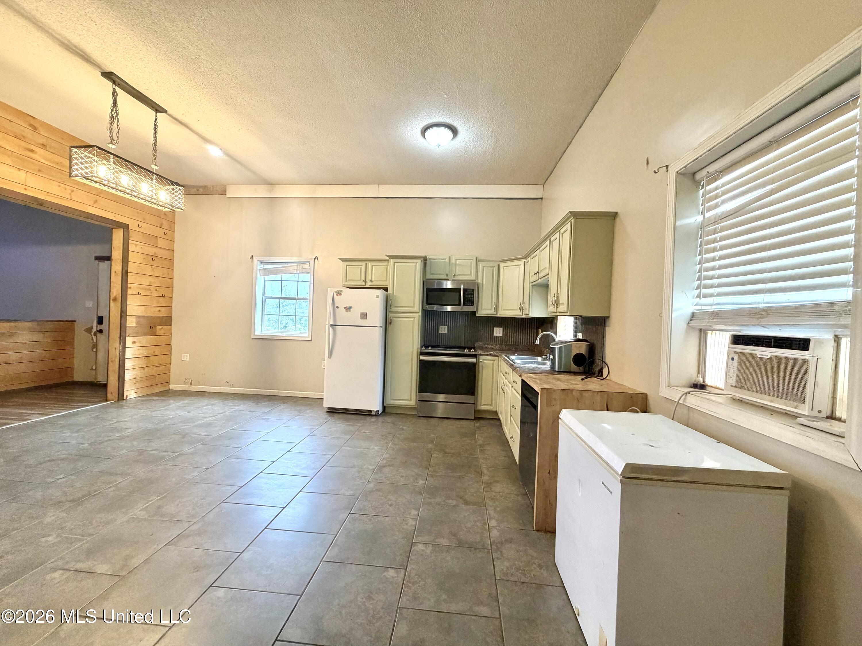3651 Ruth Drive Property Photo 22