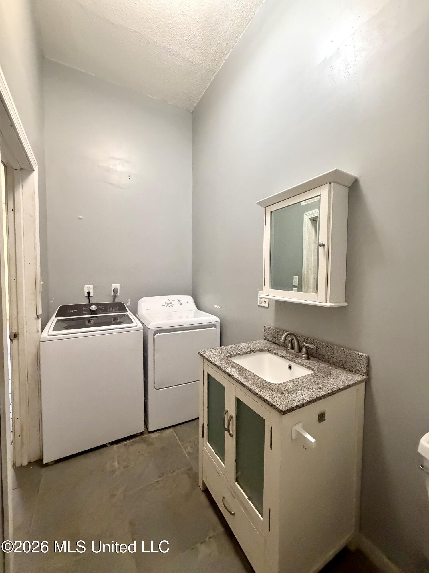 3651 Ruth Drive Property Photo 25