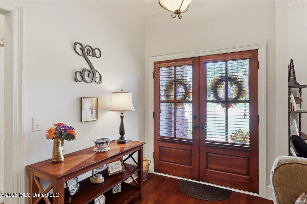 489 Annandale Parkway Property Photo 4