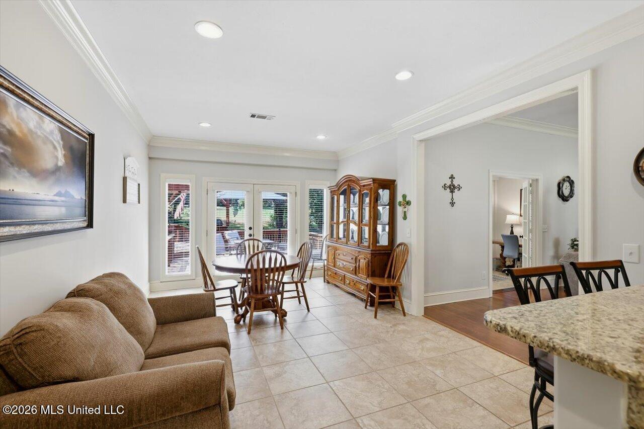 489 Annandale Parkway Property Photo 16
