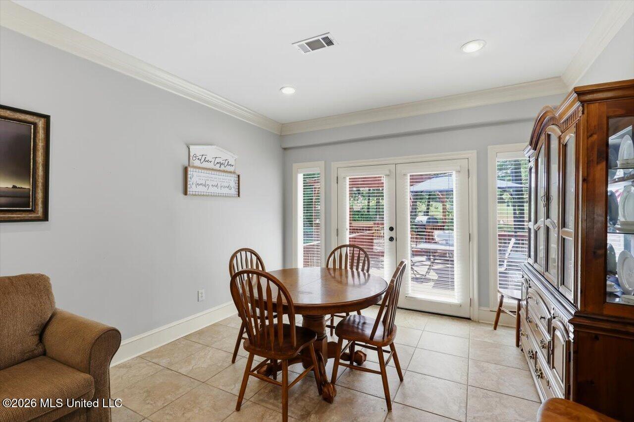 489 Annandale Parkway Property Photo 17