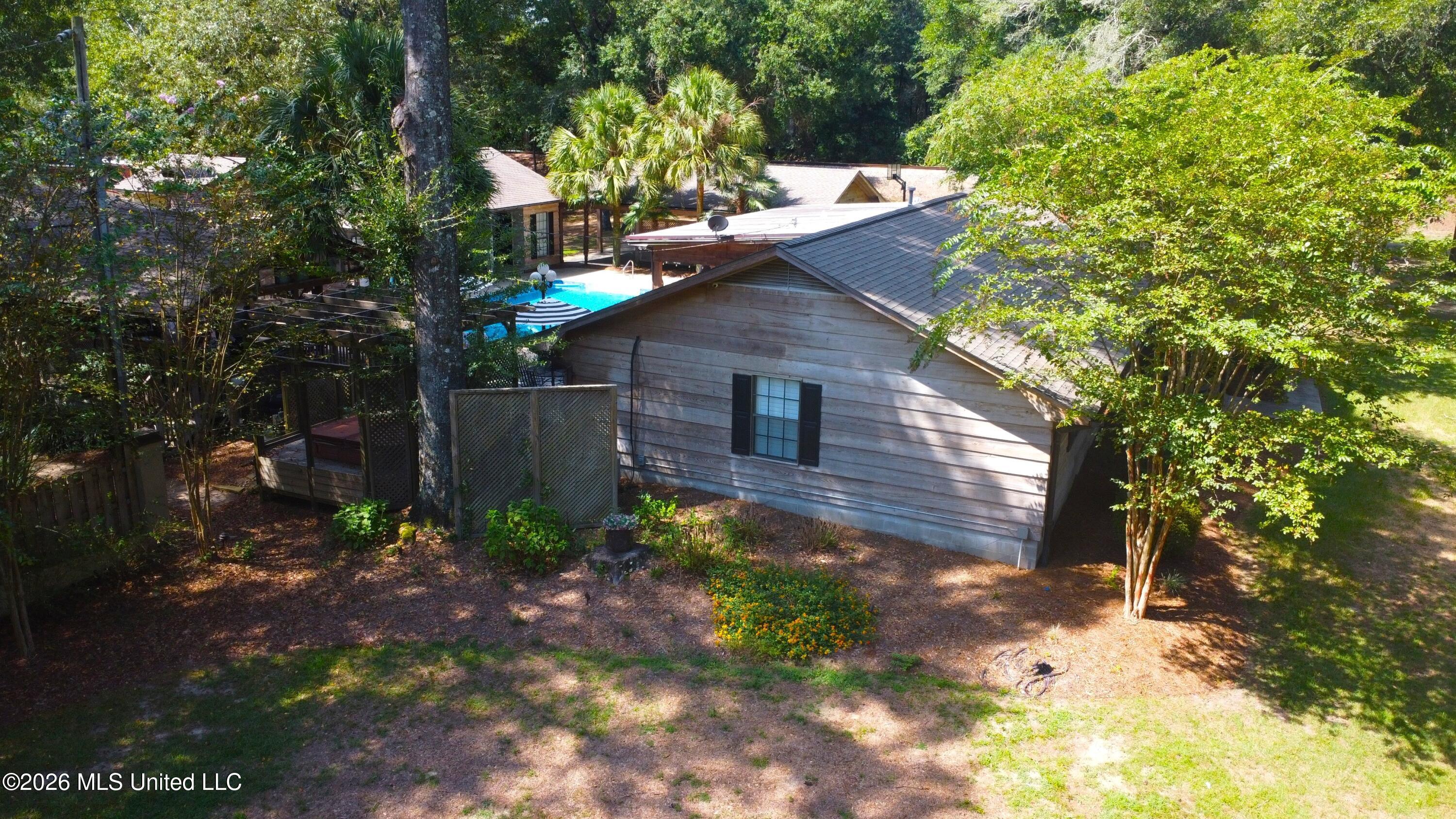 8 Sunflower Road Property Photo 8