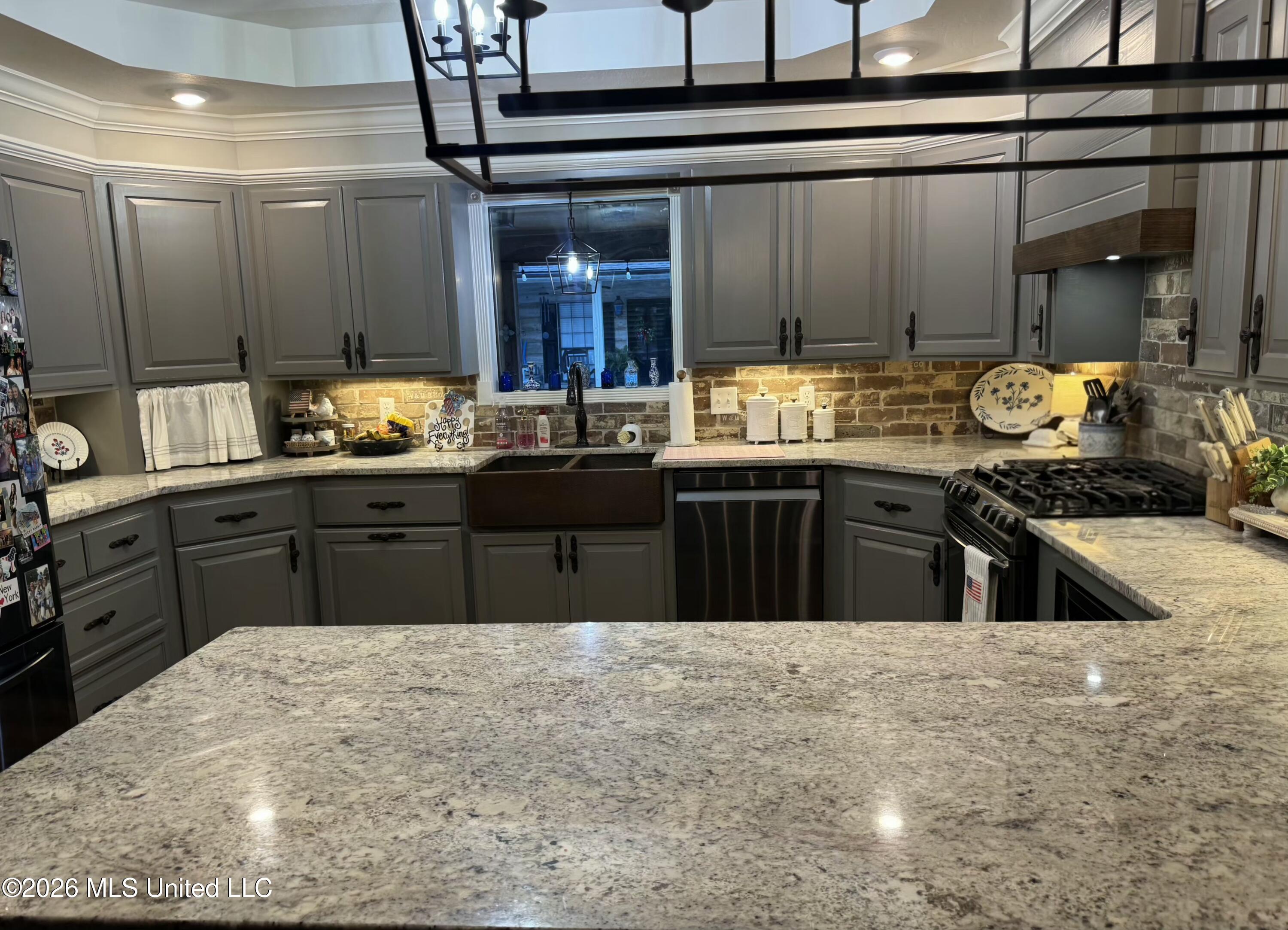 8 Sunflower Road Property Photo 17