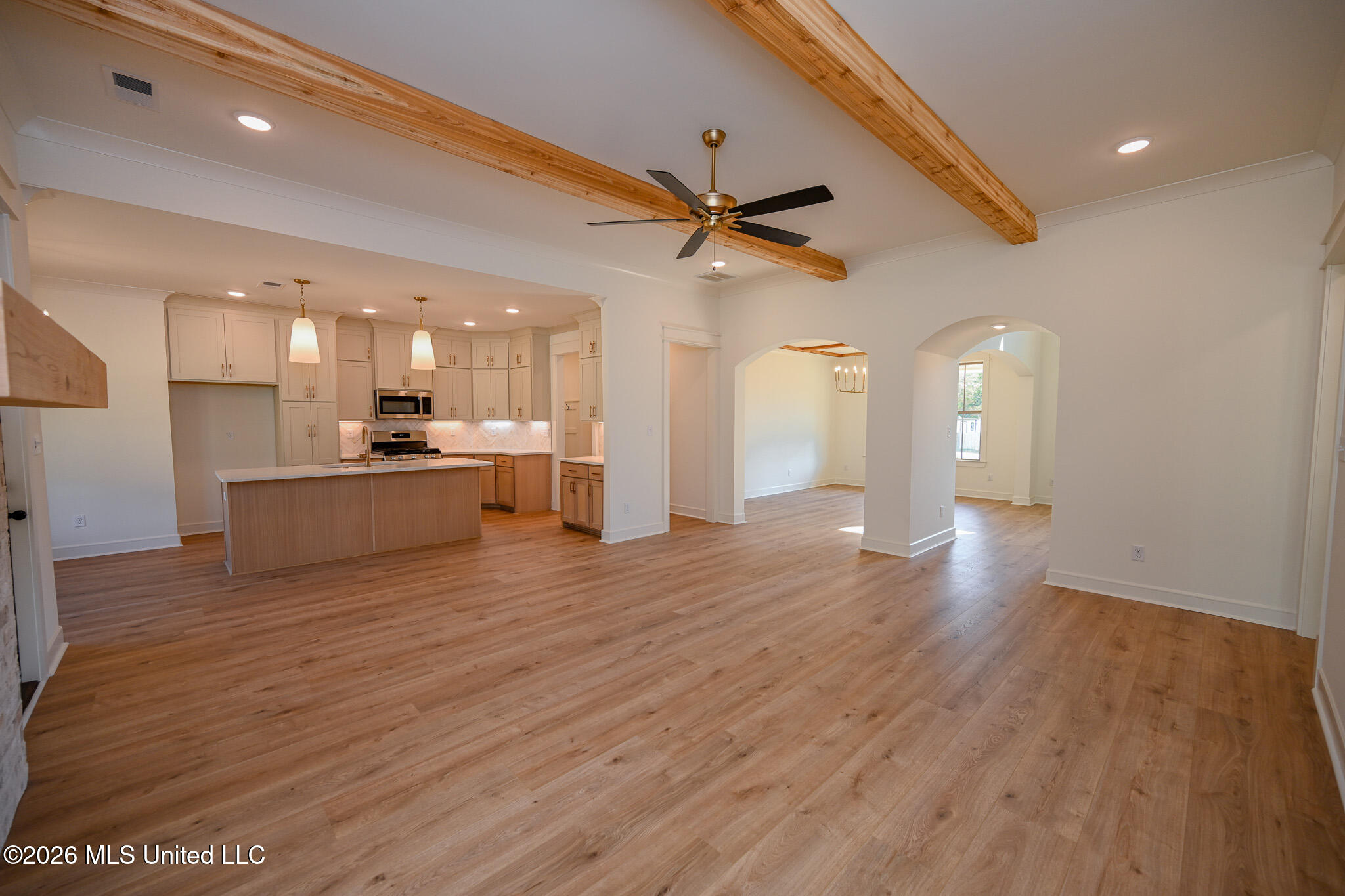 14160 Hidden Loop Property Photo 8
