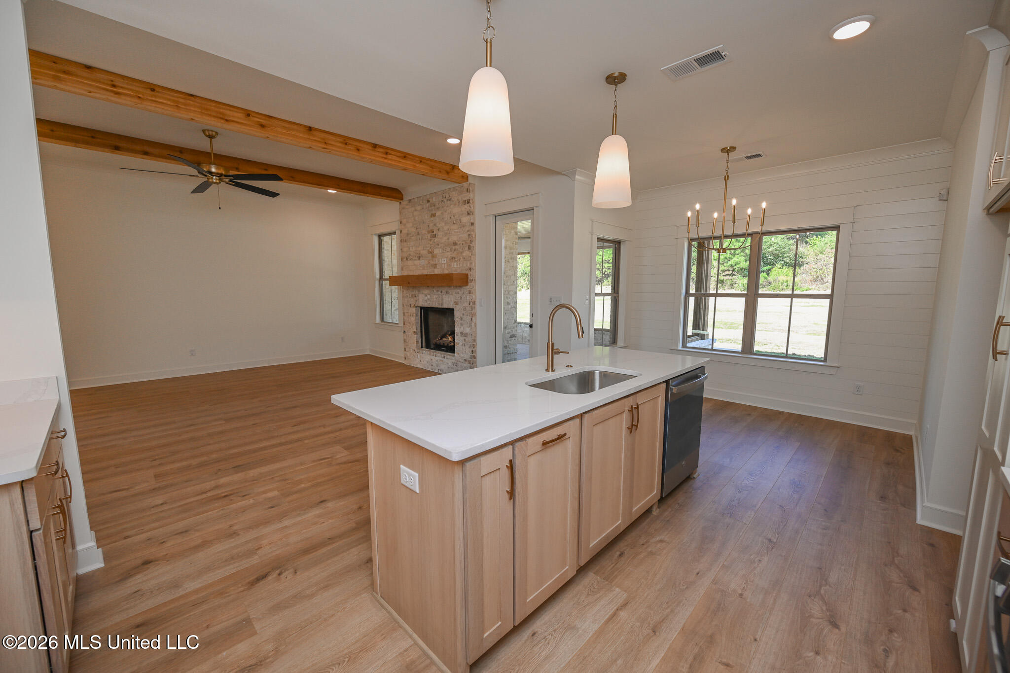 14160 Hidden Loop Property Photo 10