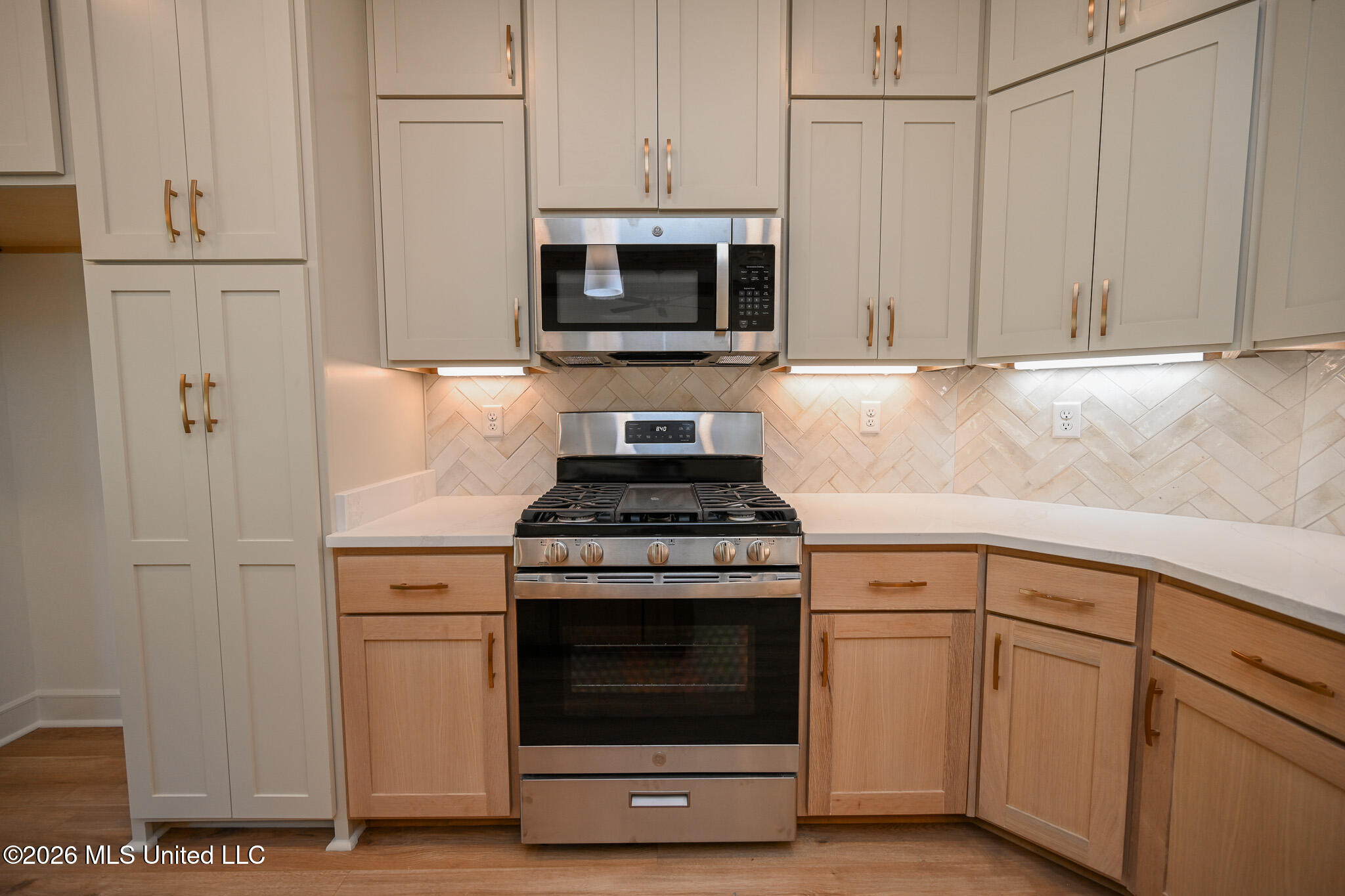 14160 Hidden Loop Property Photo 11