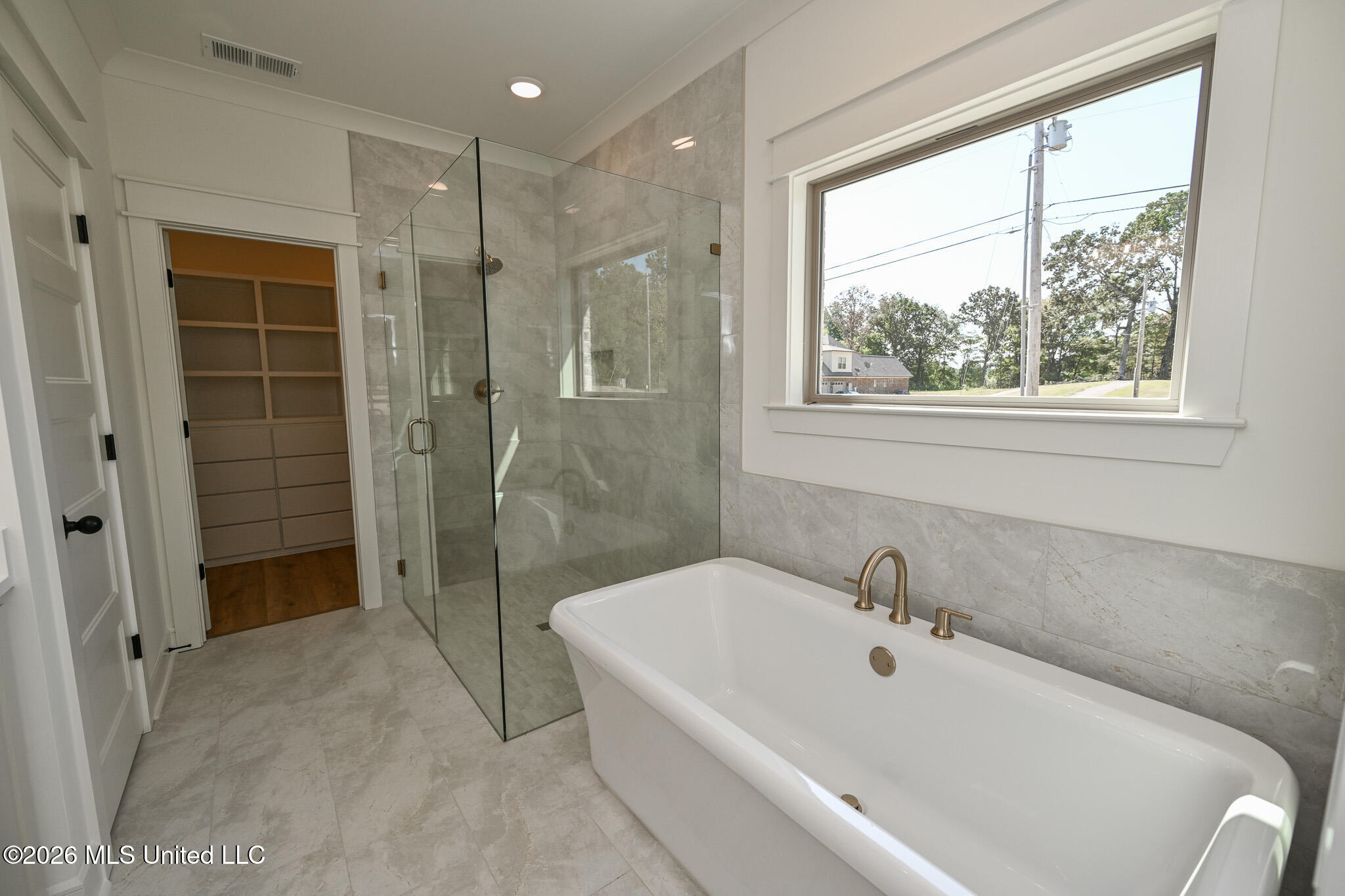 14160 Hidden Loop Property Photo 17