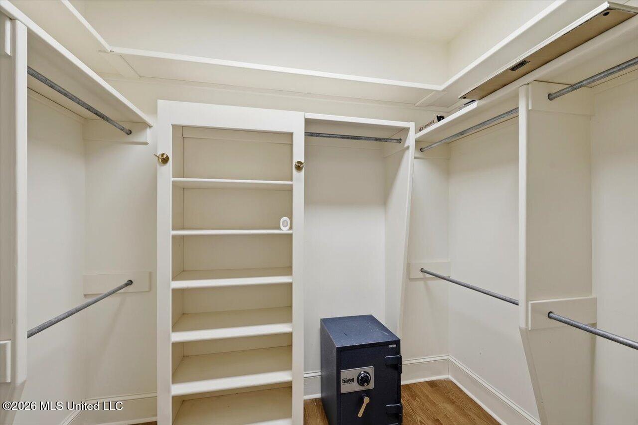 113 Cirencester Drive Property Photo 30