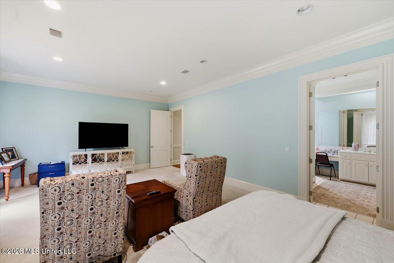 113 Cirencester Drive Property Photo 36