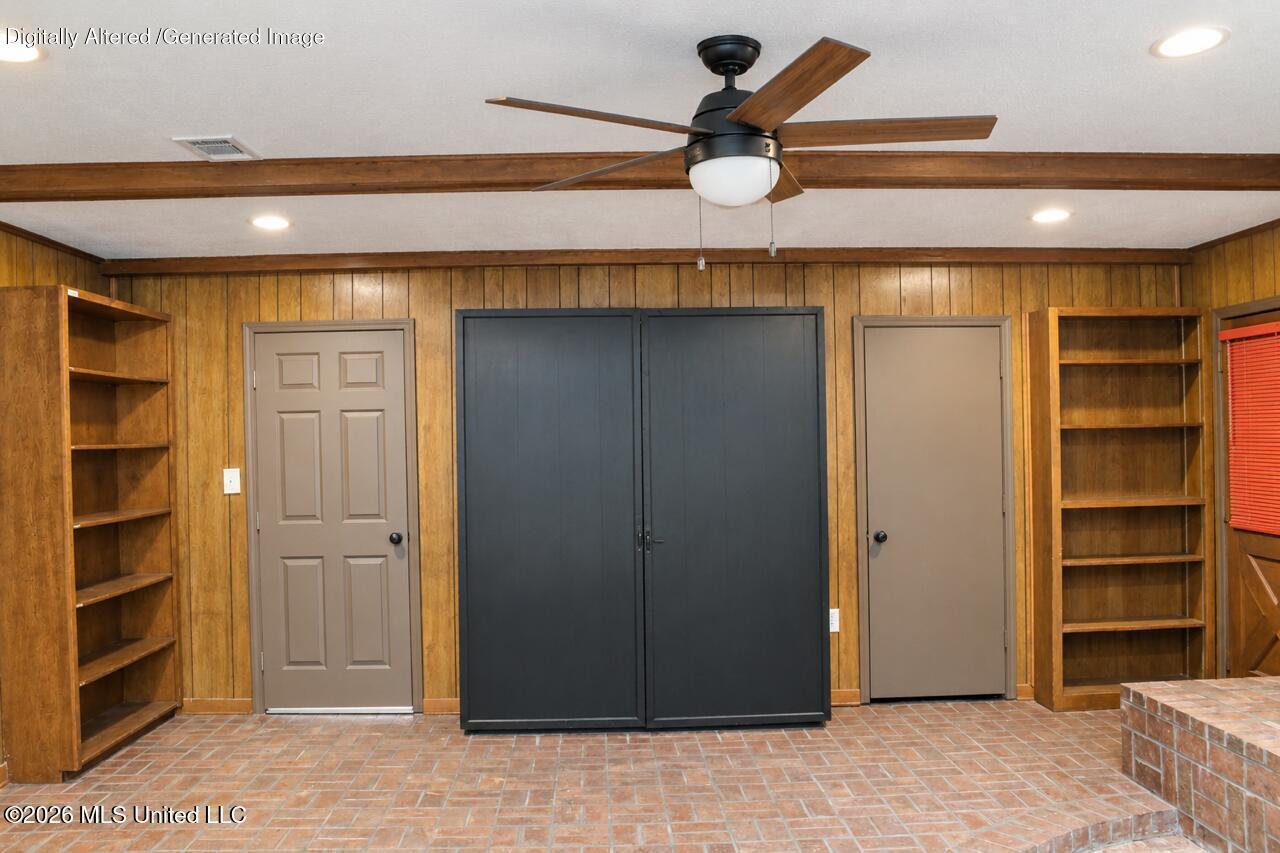 1967 Teakwood Drive Property Photo 7
