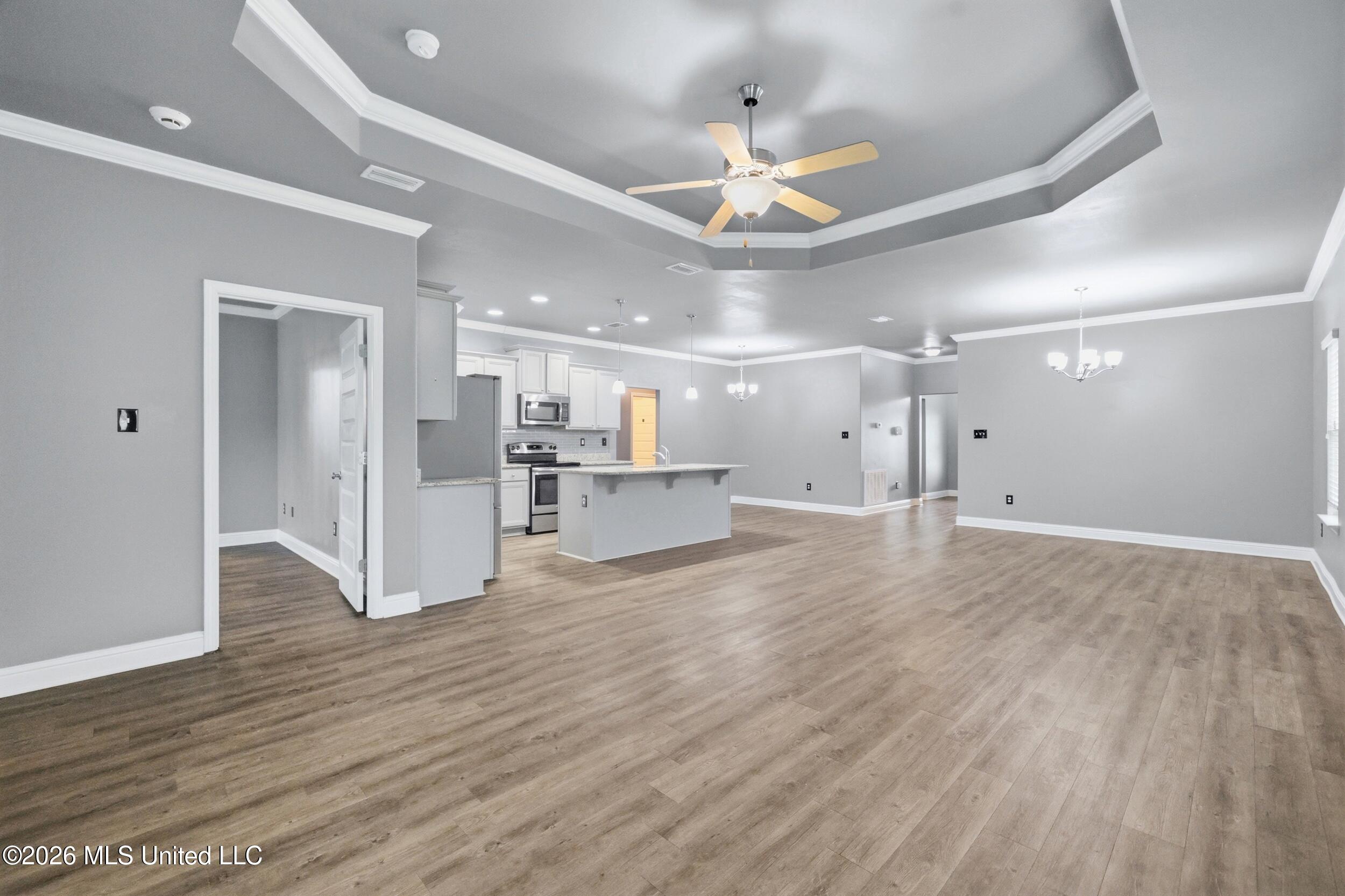 212 Sandy Drive Property Photo 6