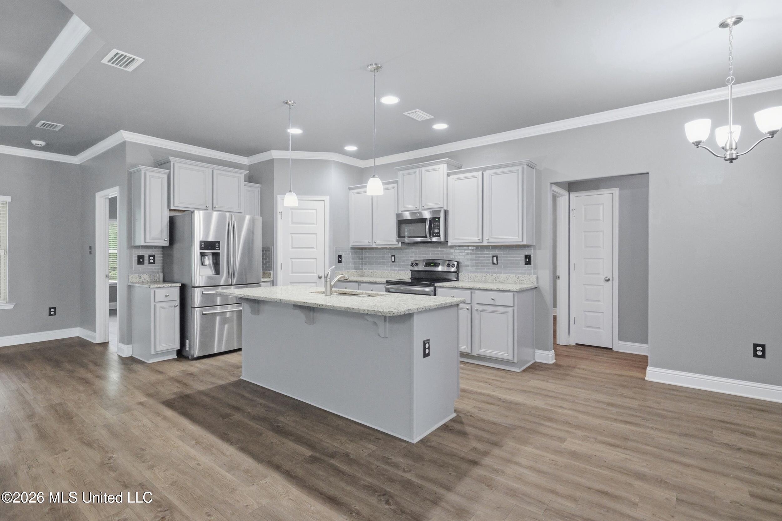 212 Sandy Drive Property Photo 10