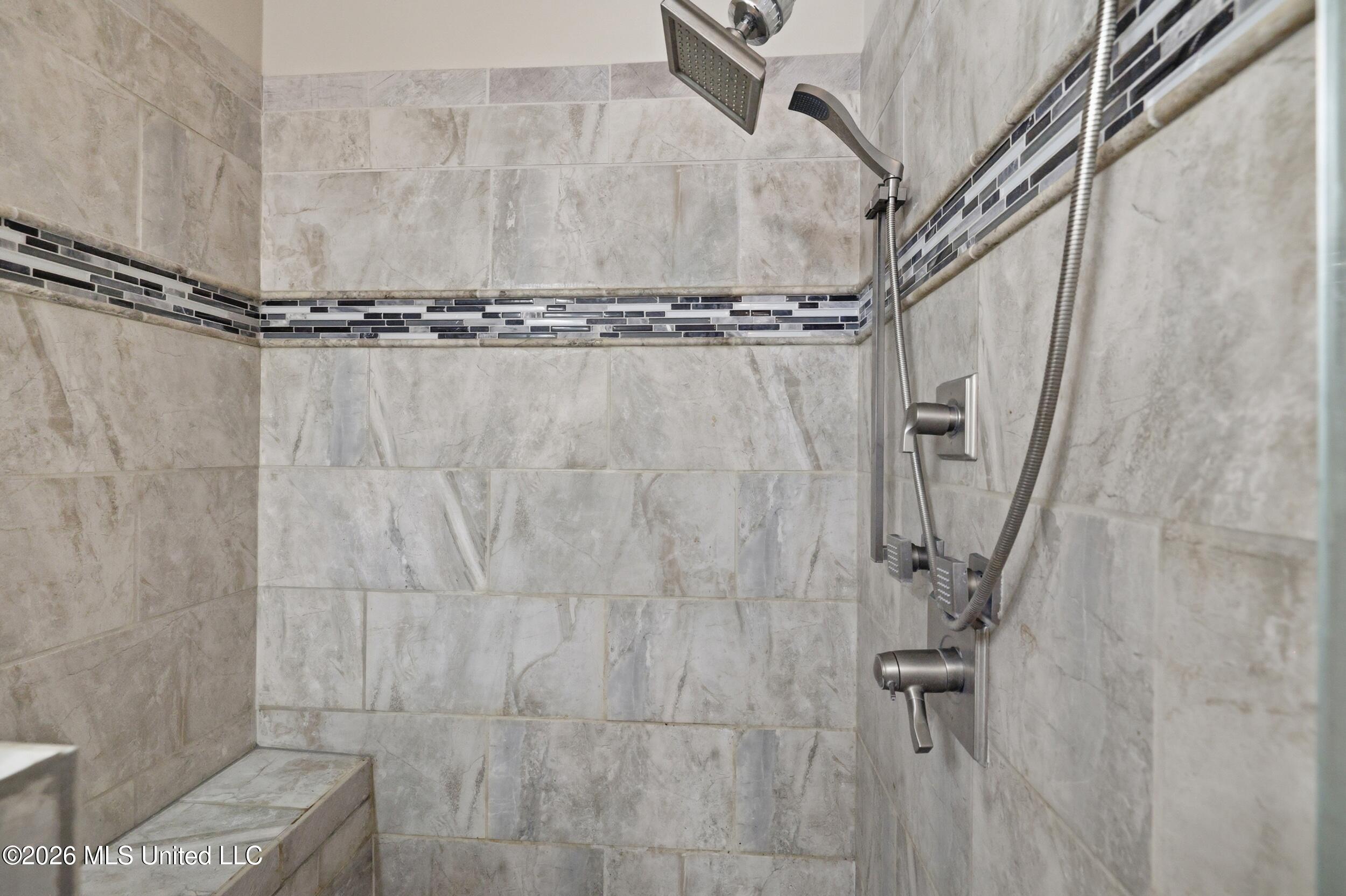 212 Sandy Drive Property Photo 17