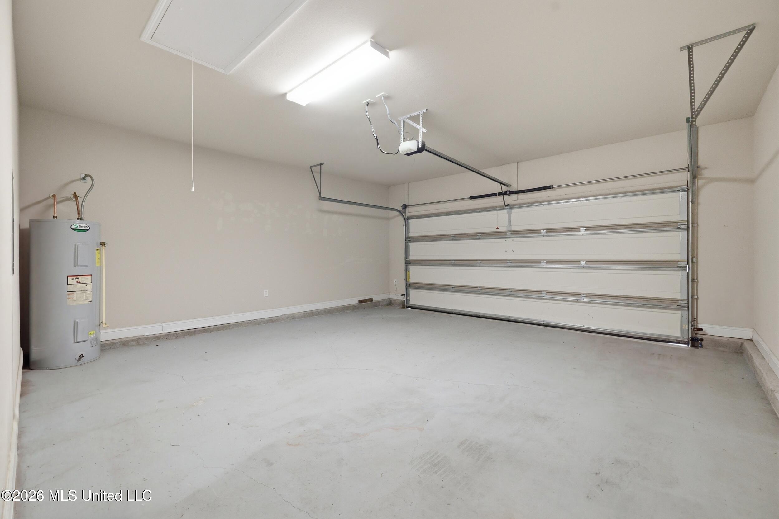 212 Sandy Drive Property Photo 28