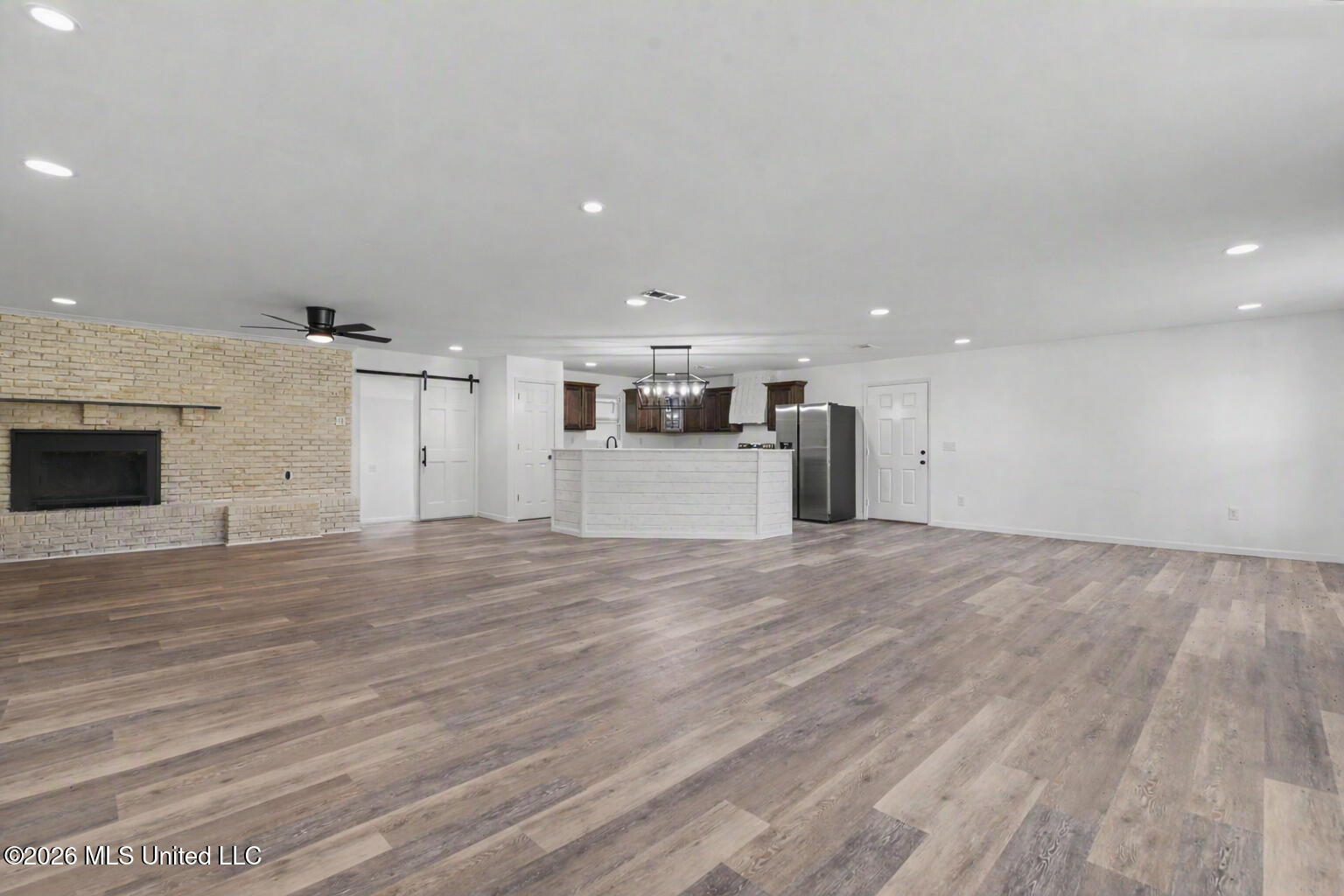 296 Tom Hempstead Road Property Photo 8