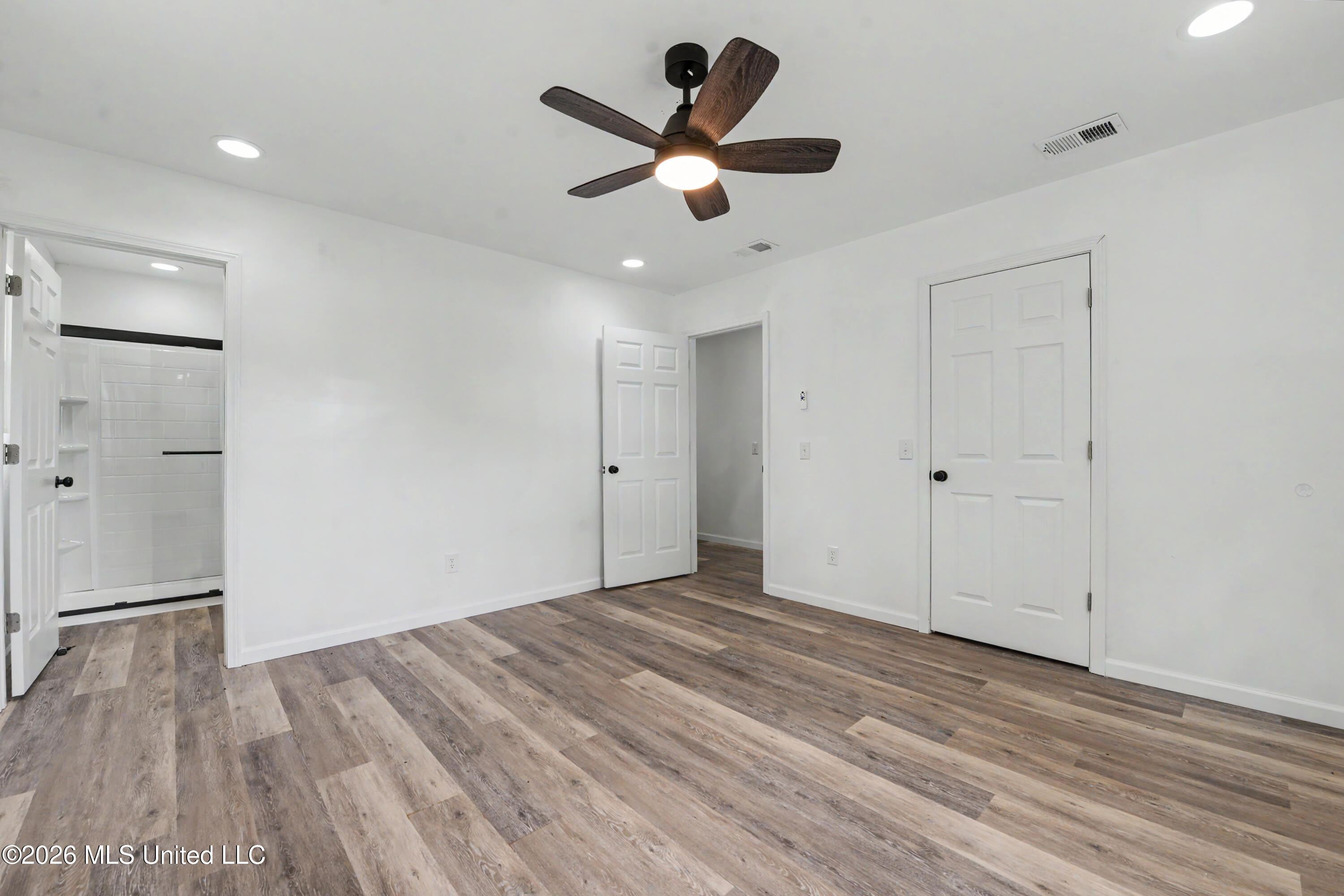 296 Tom Hempstead Road Property Photo 15