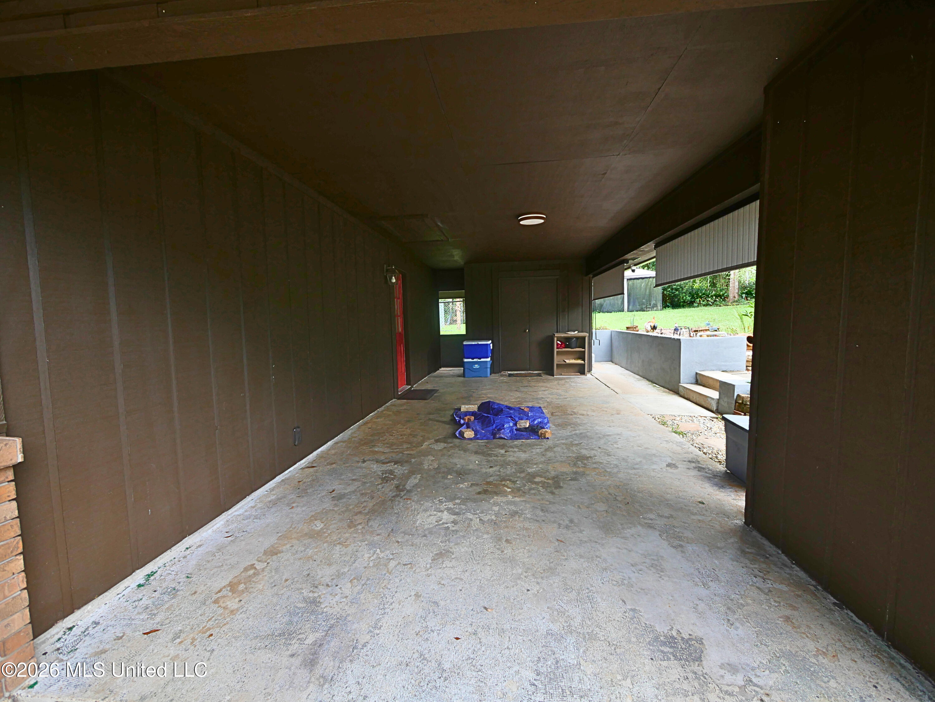 9936 Ana Hulu Street Property Photo 8