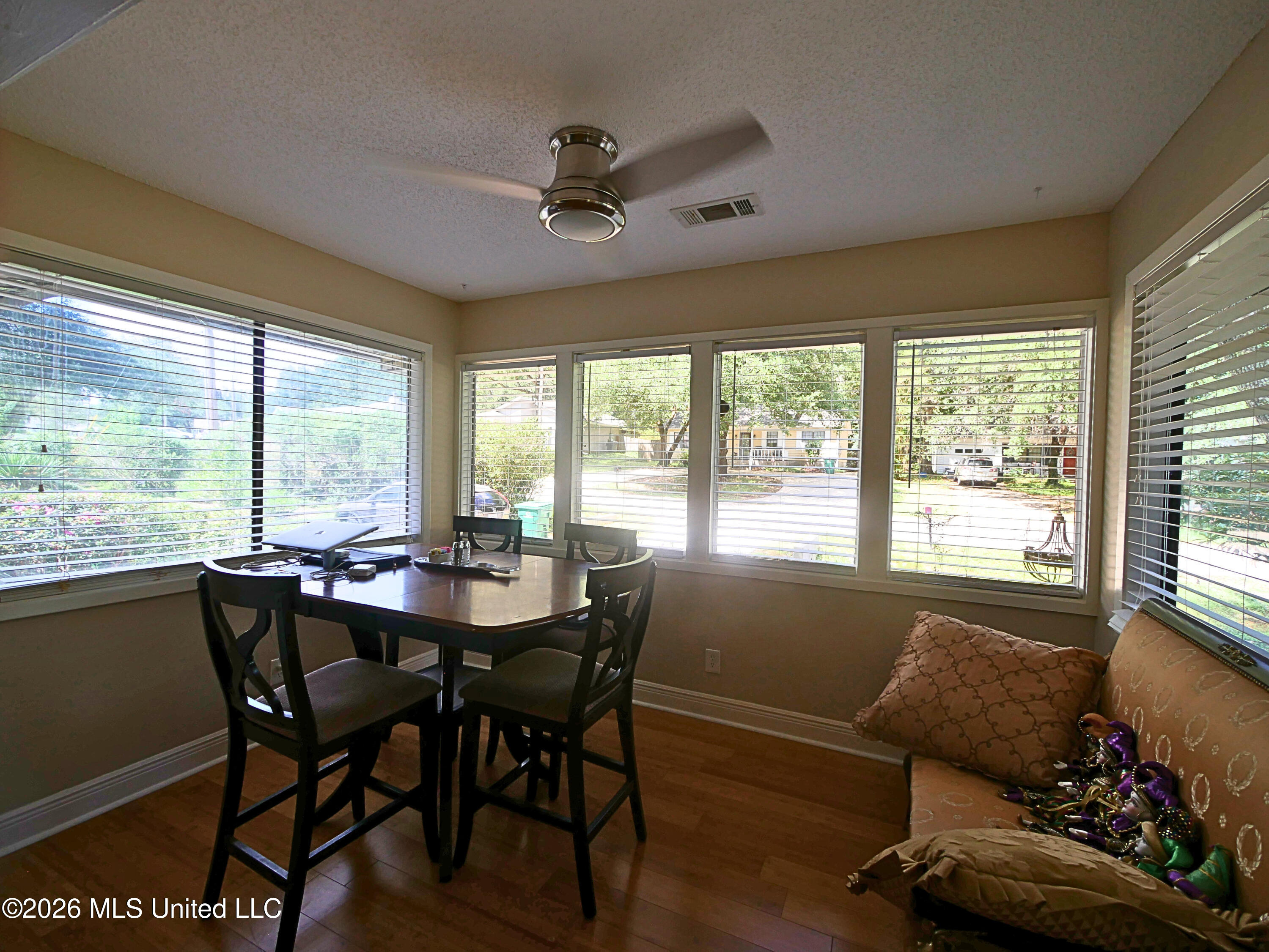 9936 Ana Hulu Street Property Photo 18