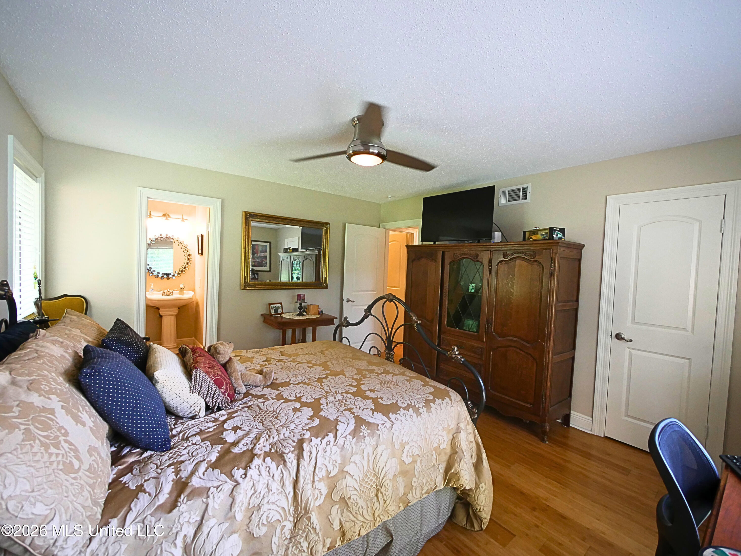 9936 Ana Hulu Street Property Photo 25