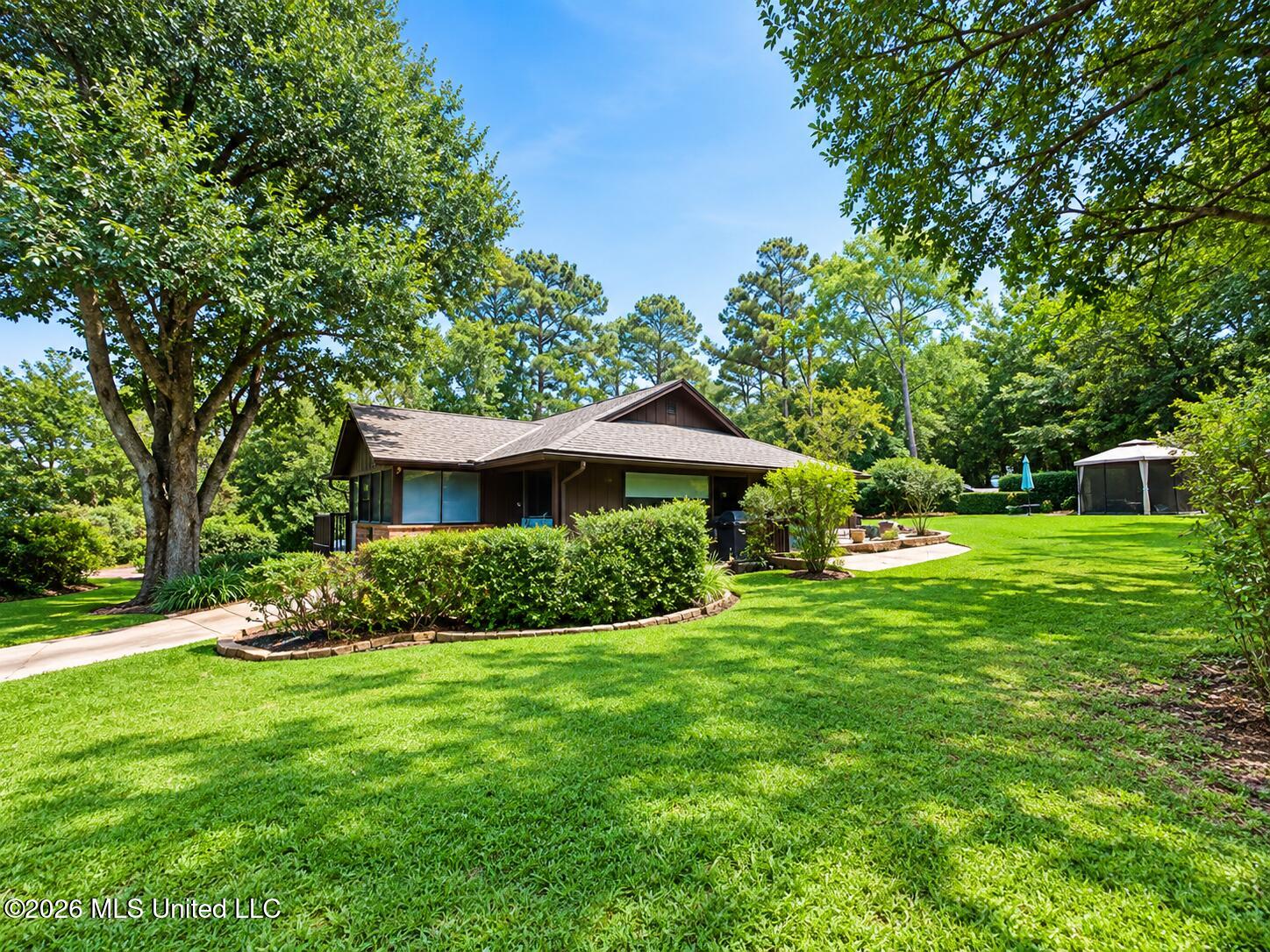 9936 Ana Hulu Street Property Photo 38