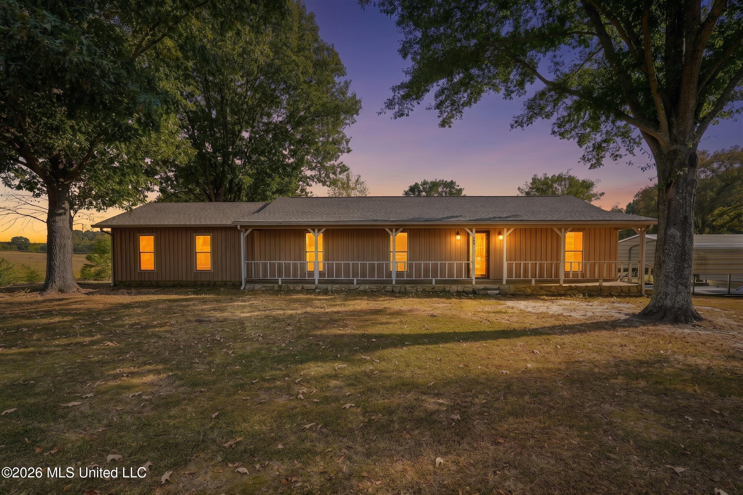 13585 Holly Springs Road Property Photo 2