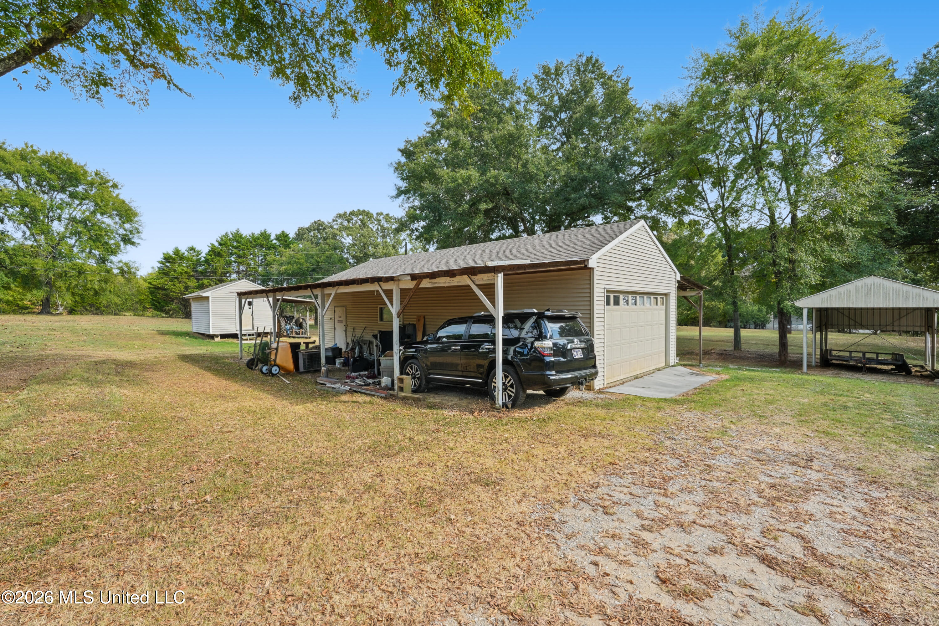 13585 Holly Springs Road Property Photo 36