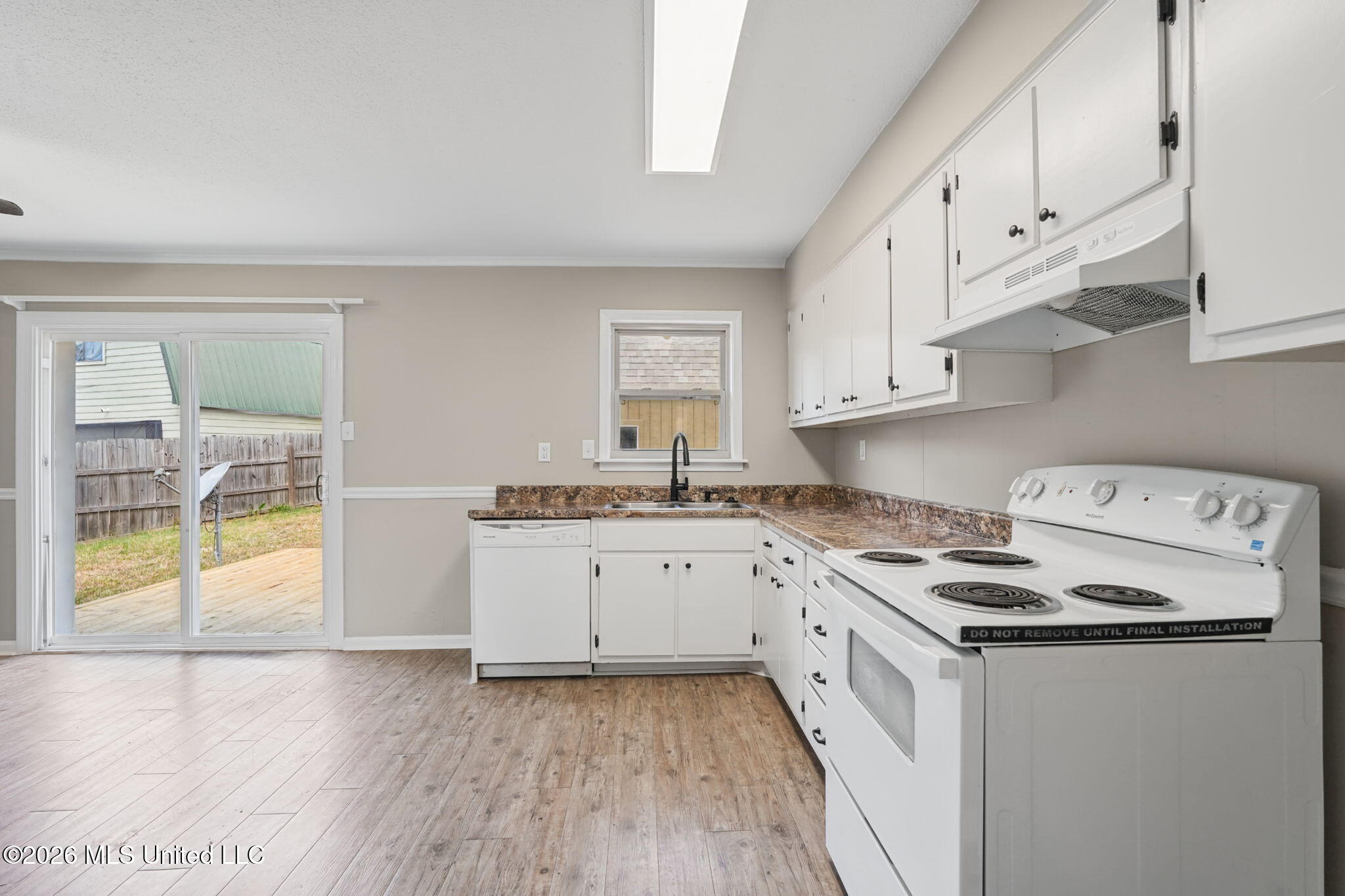 1768 Brown Cove Property Photo 12