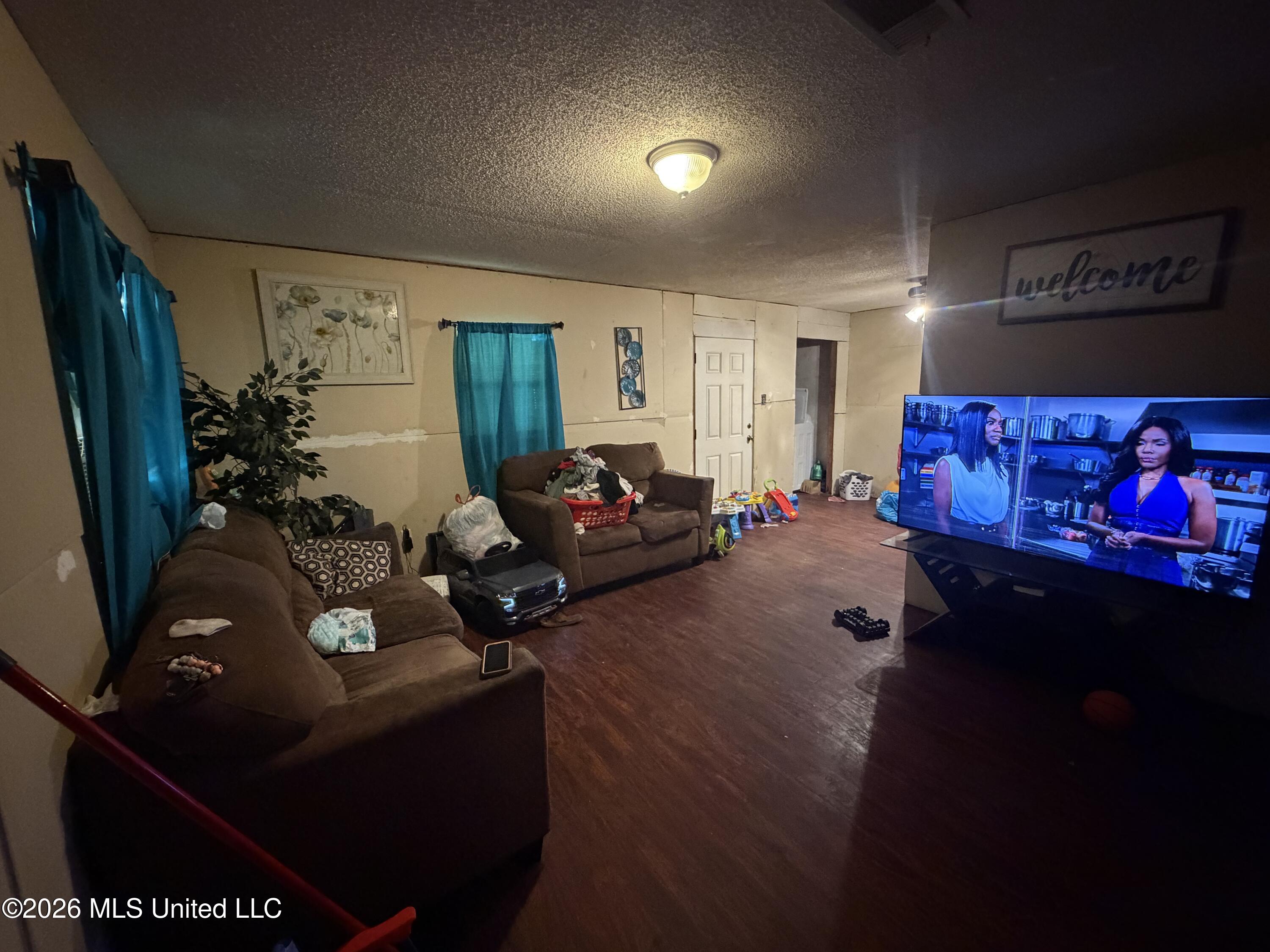 22 Richard Property Photo 6