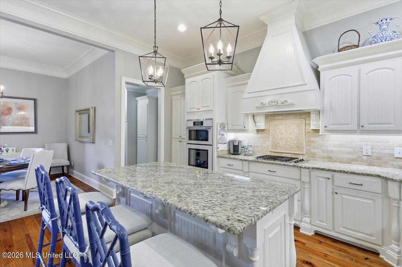 114 Claiborne Street Property Photo 10