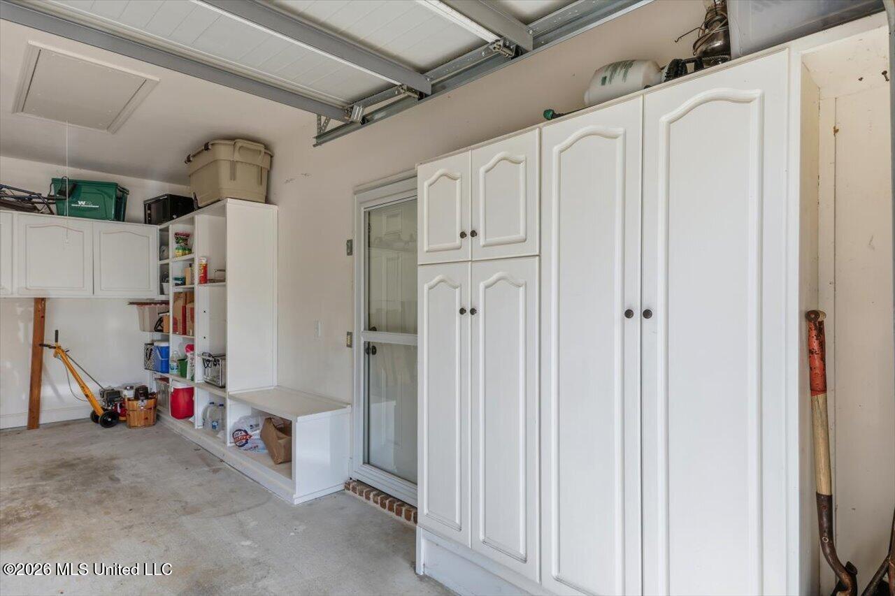 114 Claiborne Street Property Photo 35
