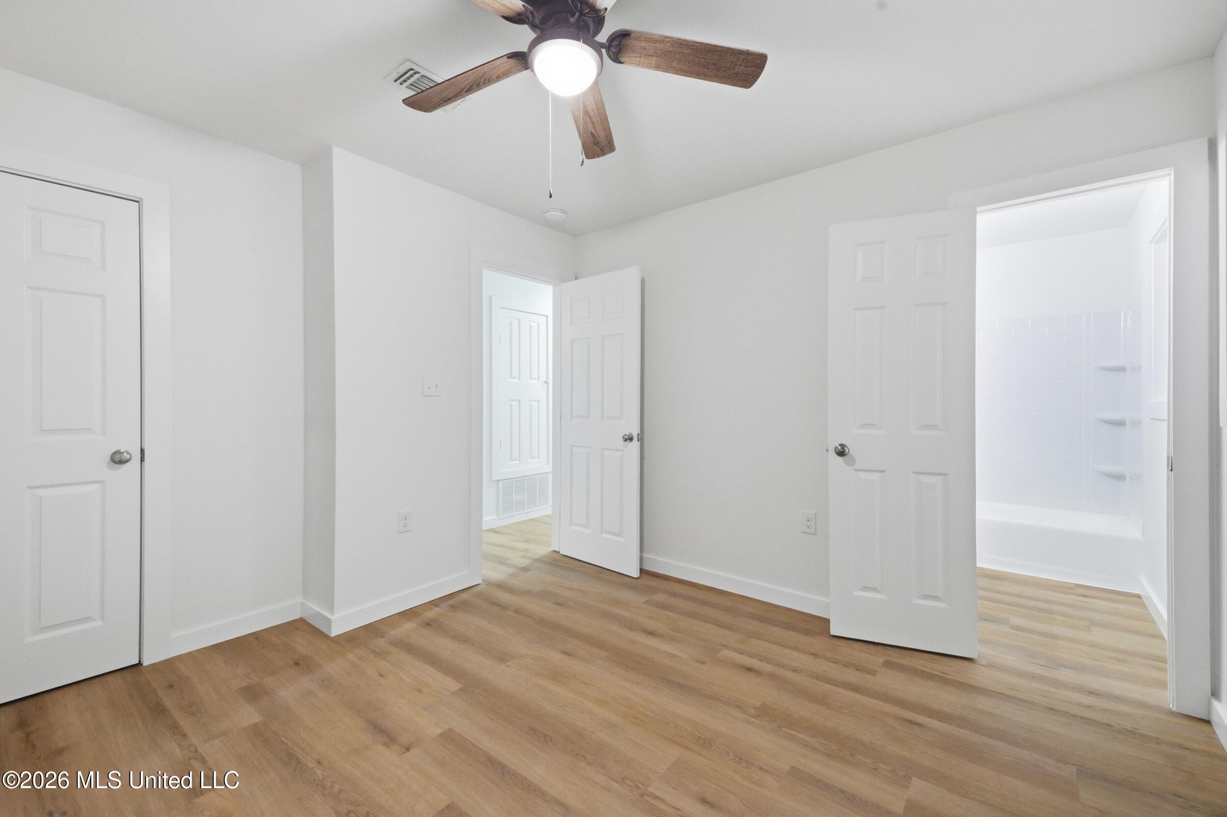 3307 Johnson Drive Property Photo 12