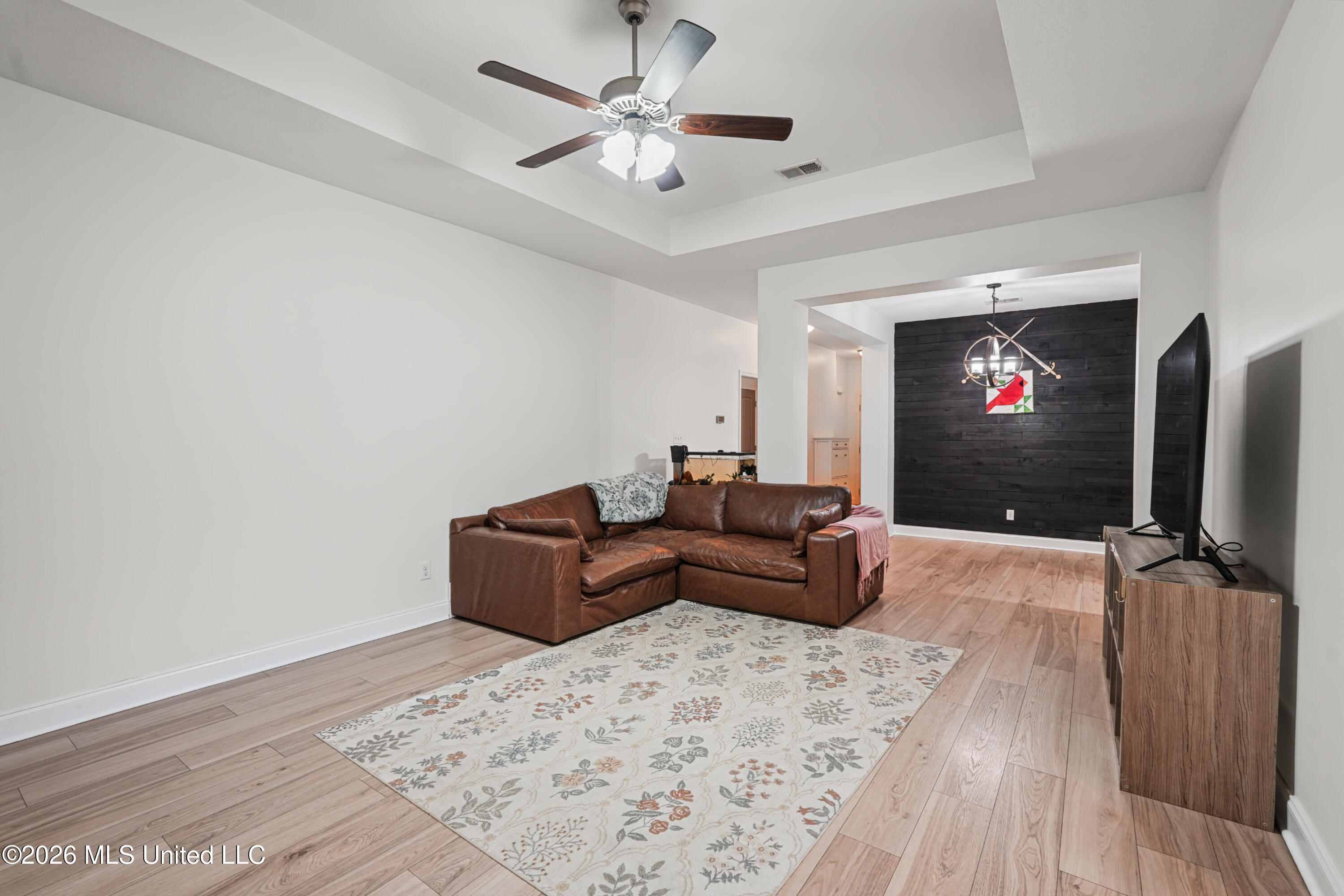 1908 Central Ridge Drive Property Photo 13