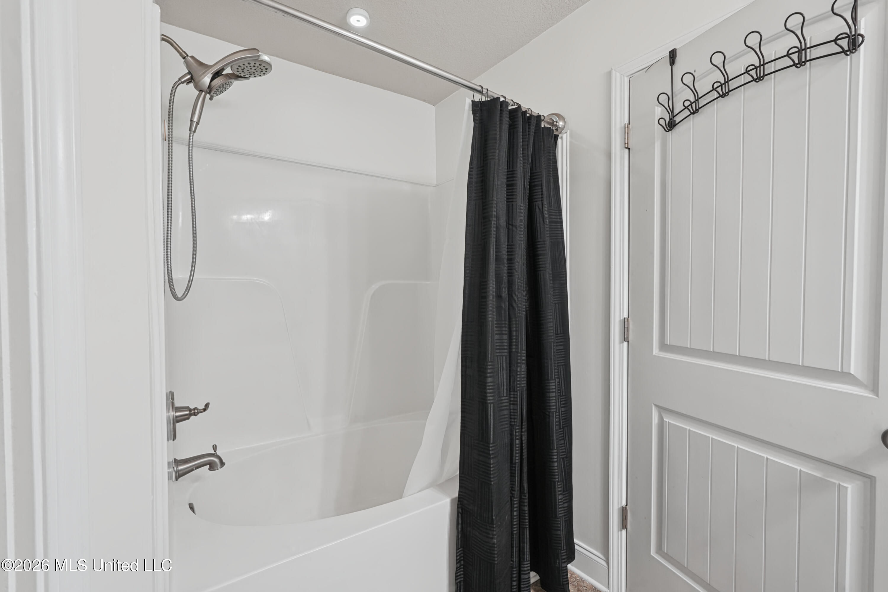 1908 Central Ridge Drive Property Photo 21