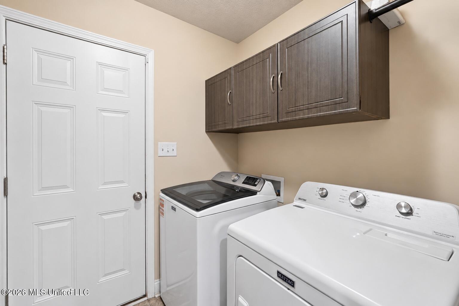 1908 Central Ridge Drive Property Photo 25