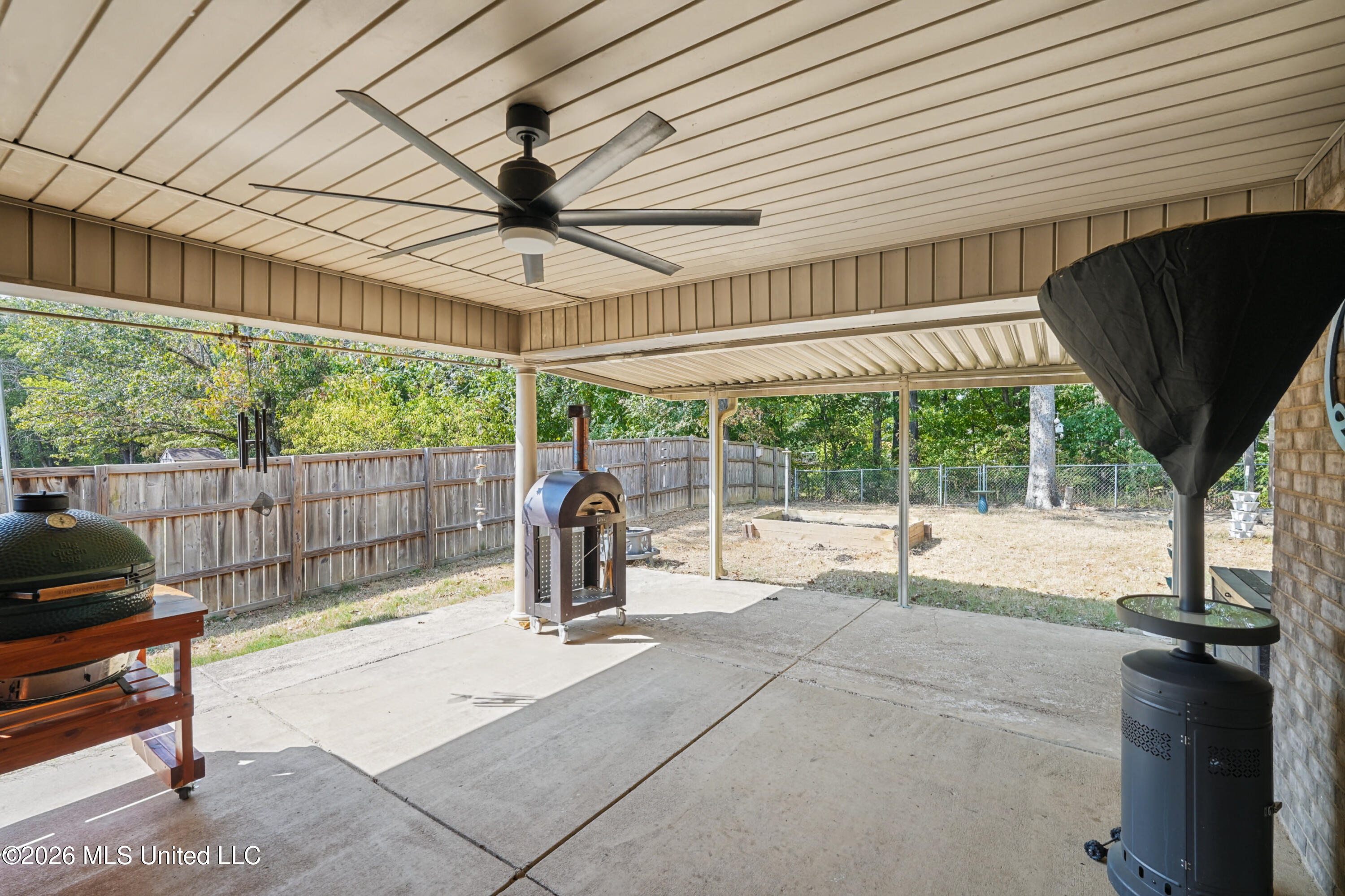 1908 Central Ridge Drive Property Photo 26