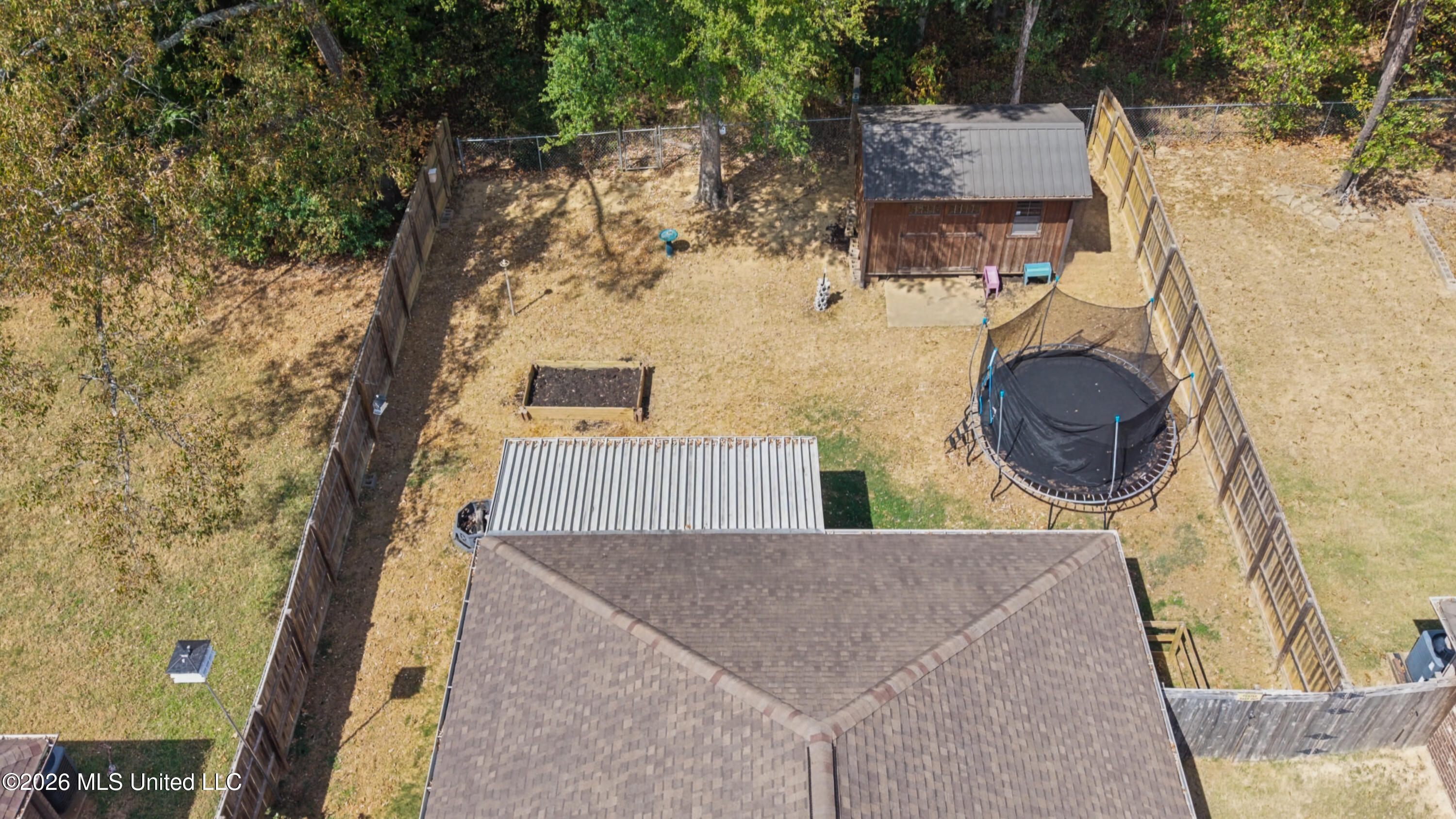 1908 Central Ridge Drive Property Photo 32