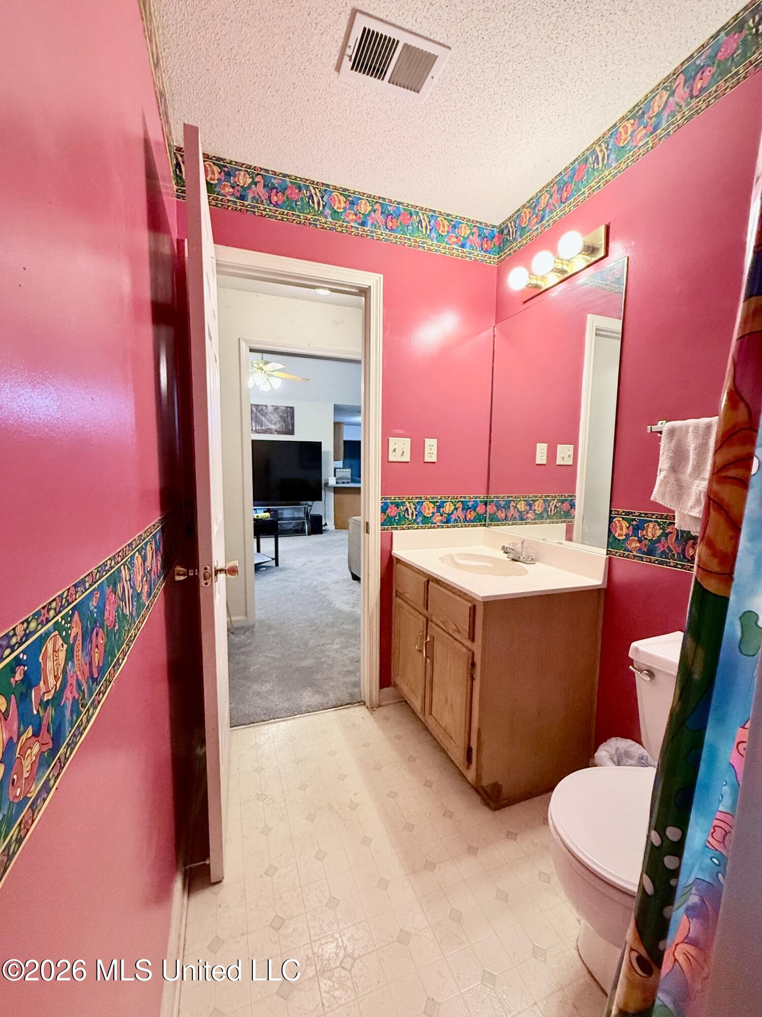 3420 Edenshire Lane Property Photo 6