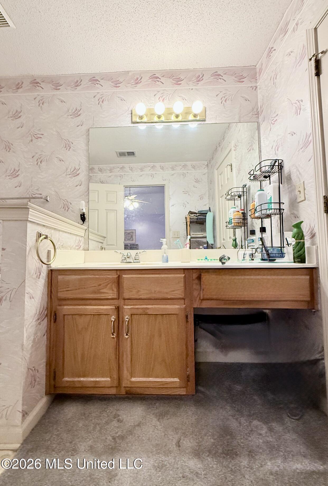 3420 Edenshire Lane Property Photo 13