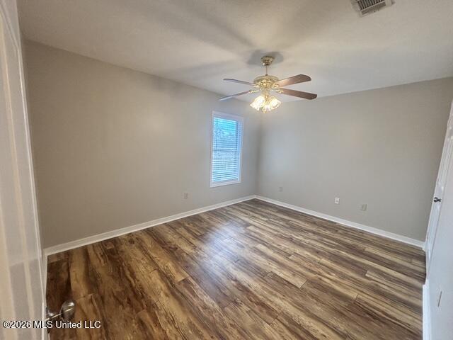 607 Briars Bend Property Photo 13